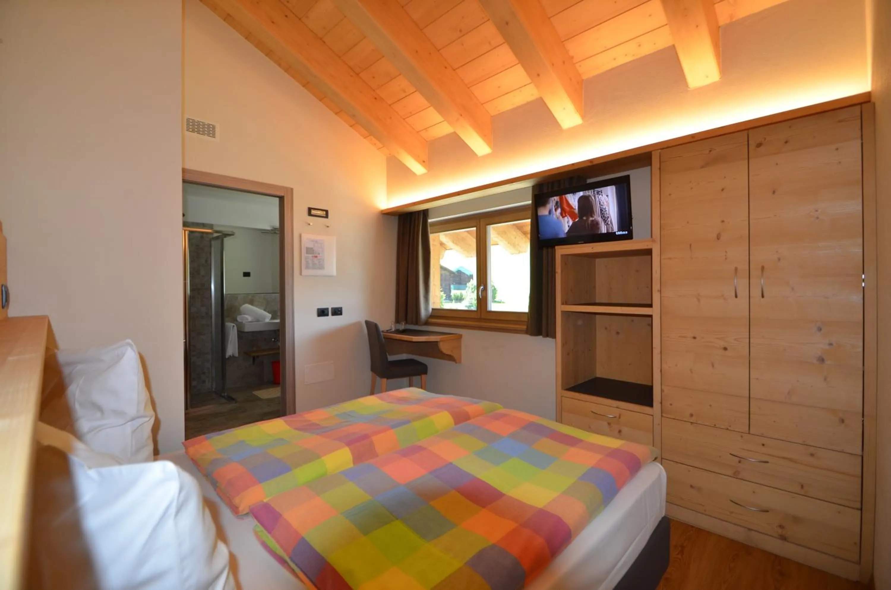 Bed in Hotel Le Alpi