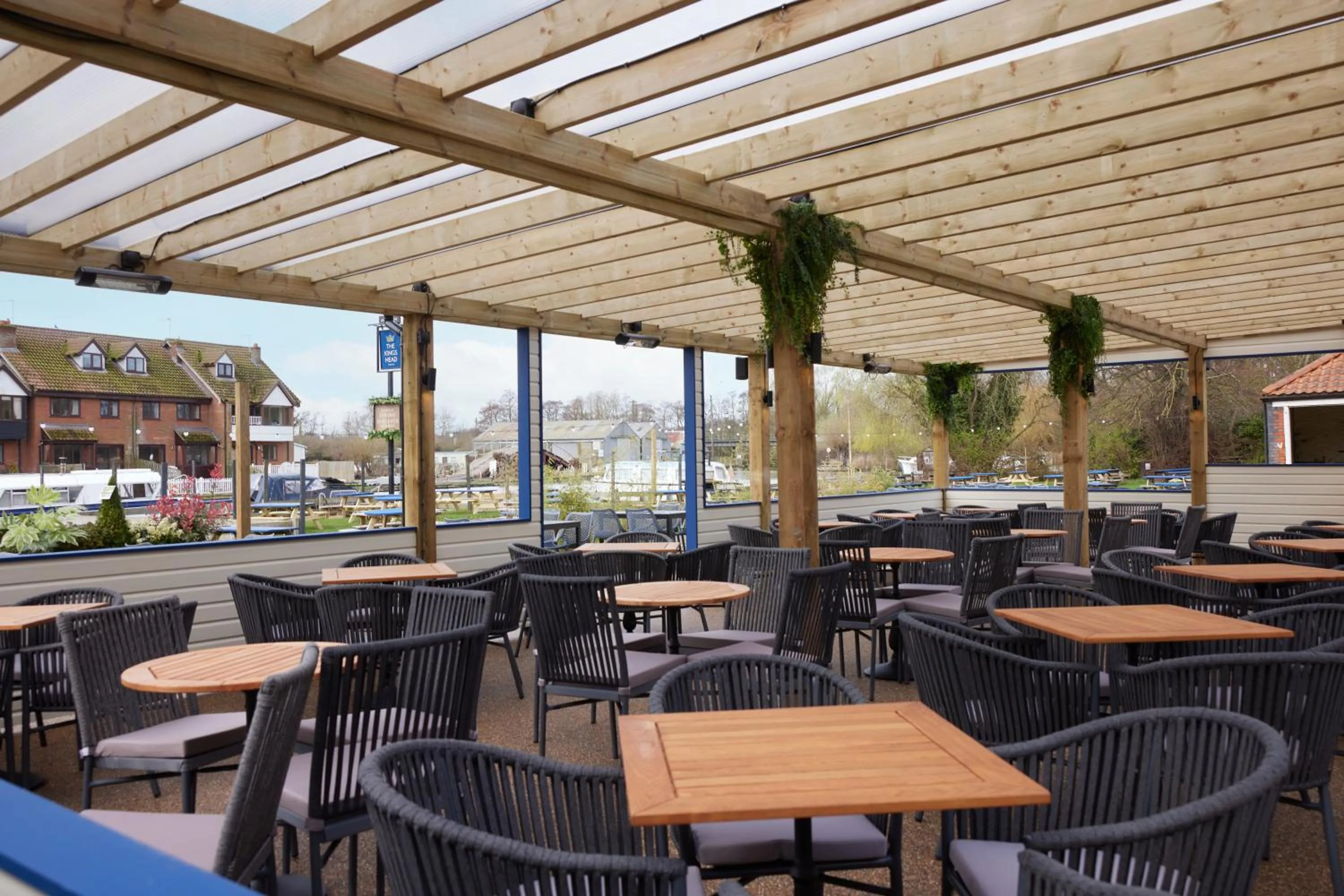 Balcony/Terrace in The Kings Head Wroxham by Greene King Inns