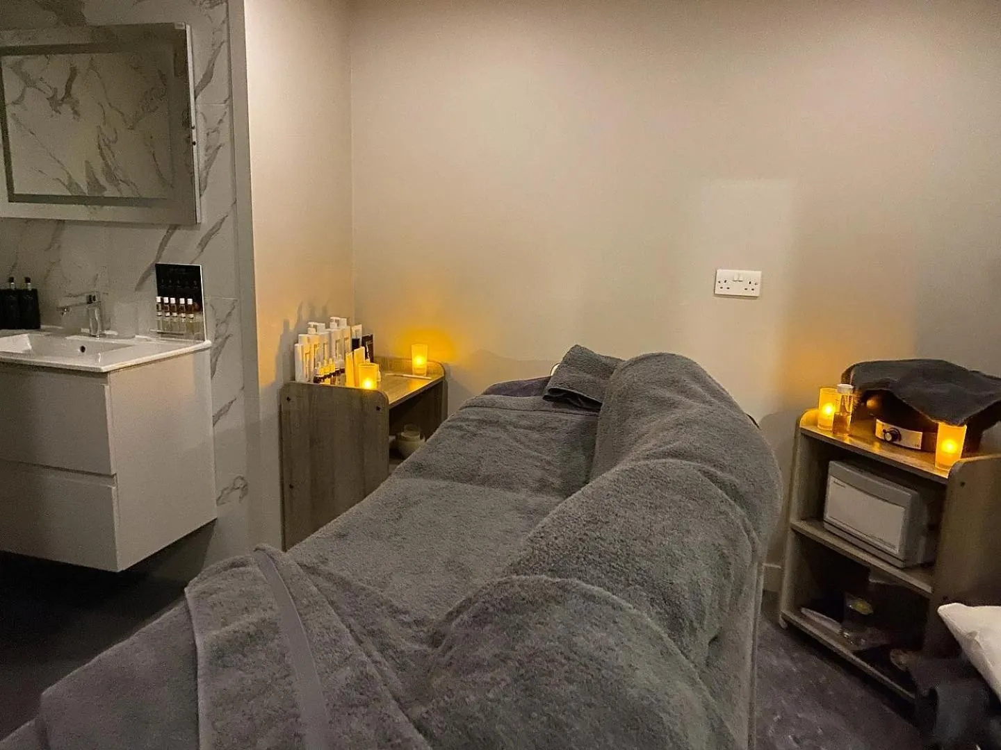 Massage in Hellidon Lakes Hotel