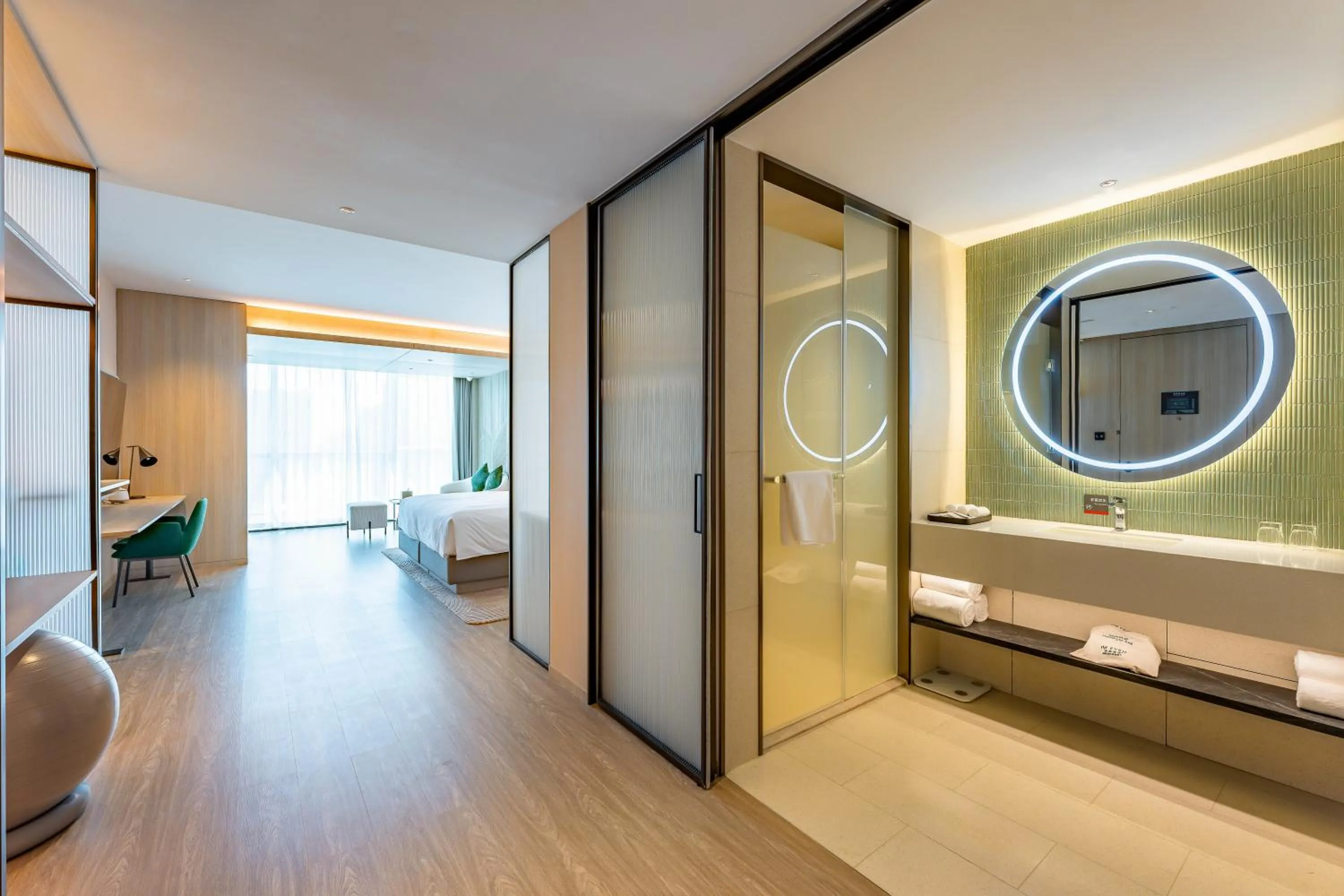 Bathroom in EVEN Hotel Qingdao Laoshan - an IHG Hotel