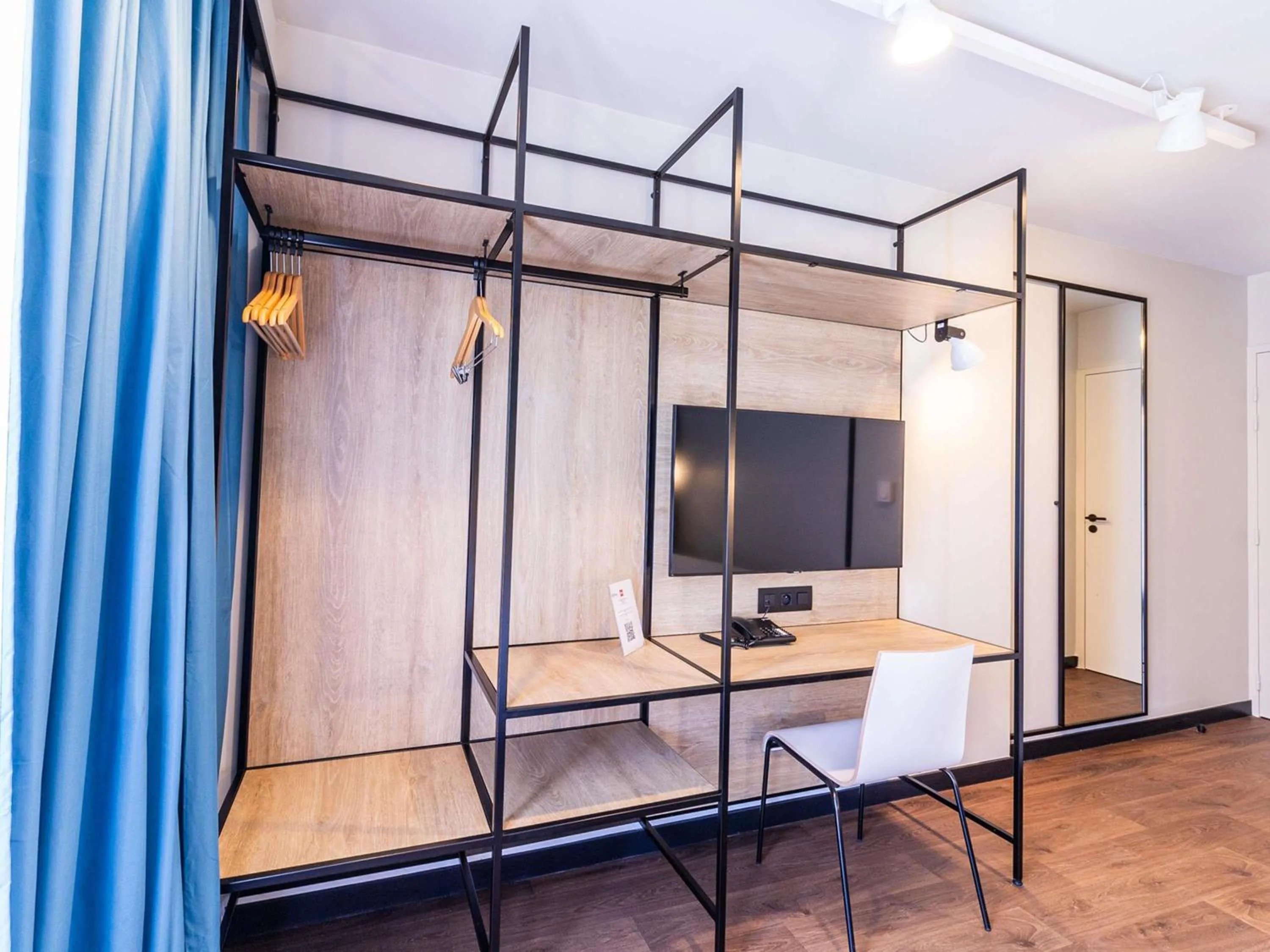 Bedroom in Ibis Roquebrune Cap Martin Menton