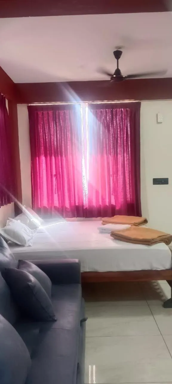 Bed in Dusk Vistas Resort