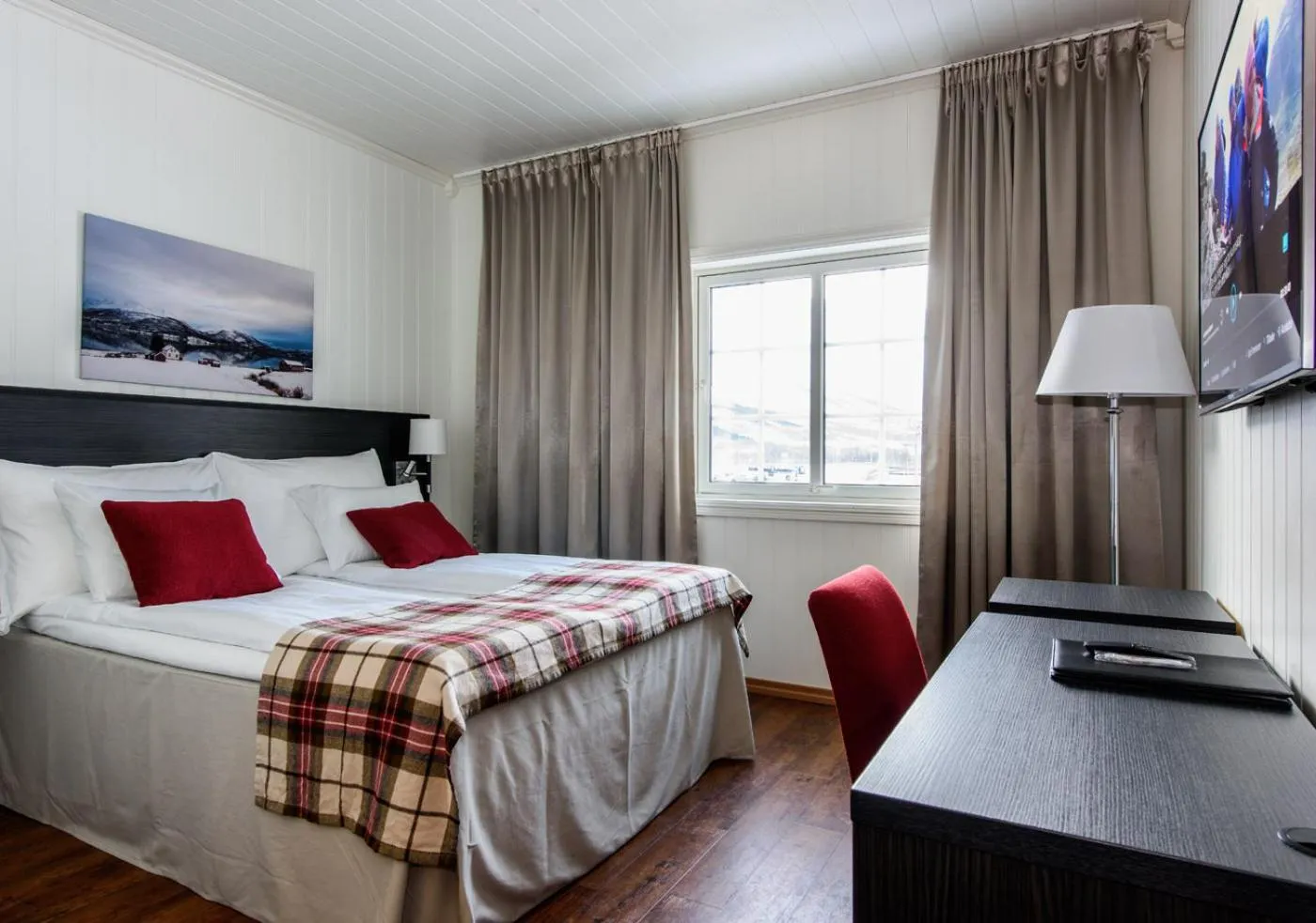 Bedroom, Bed in Vollan Gjestestue