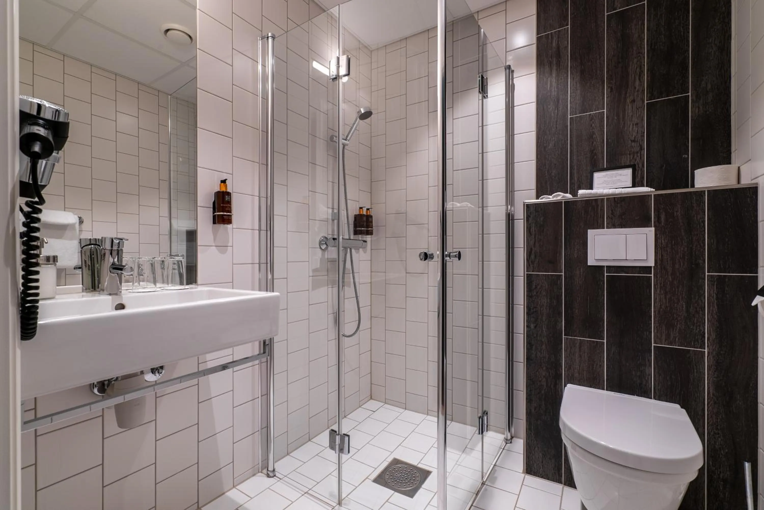 Shower in Vollan Gjestestue