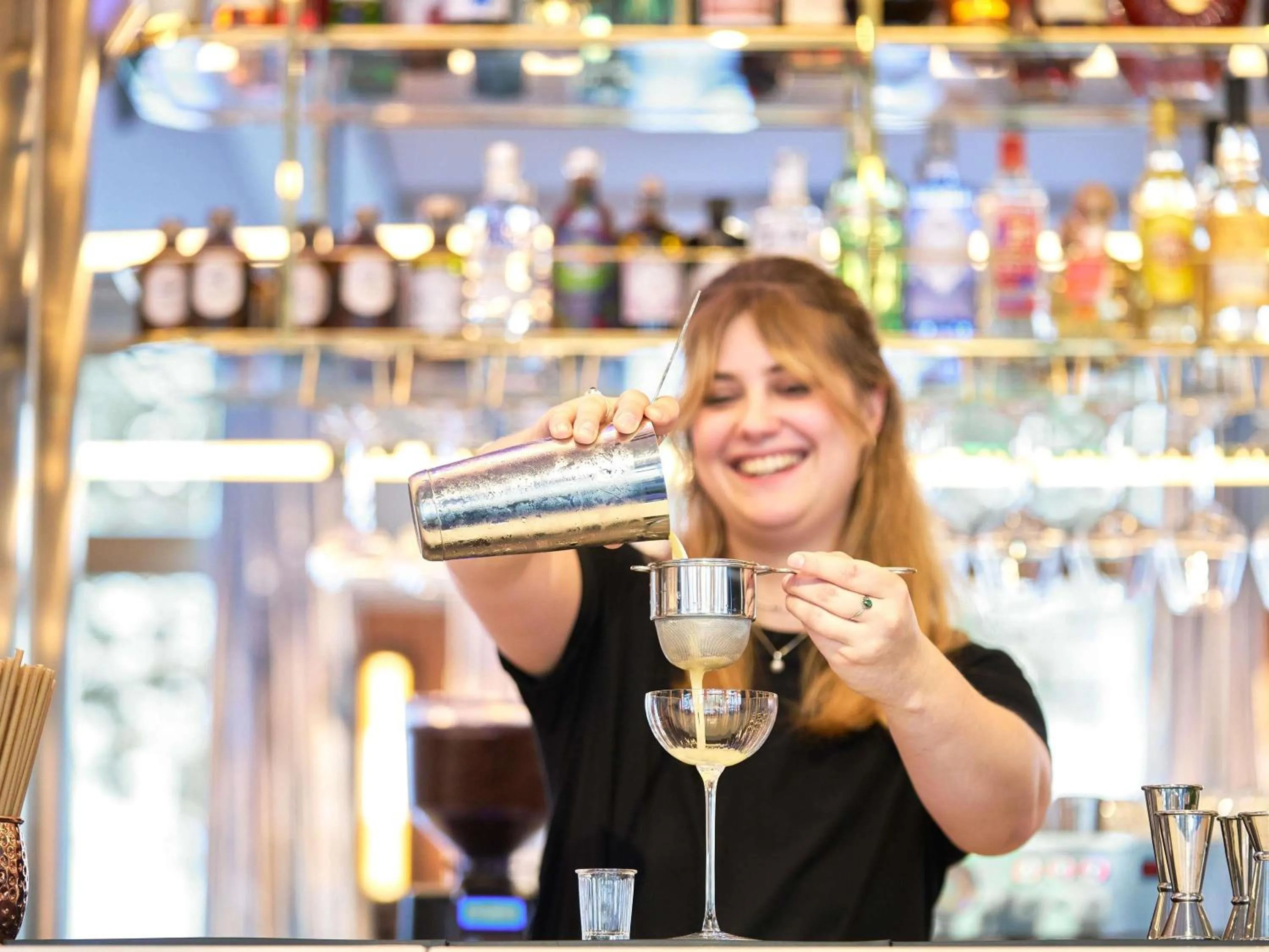 Lounge or bar in TRIBE Paris Clichy