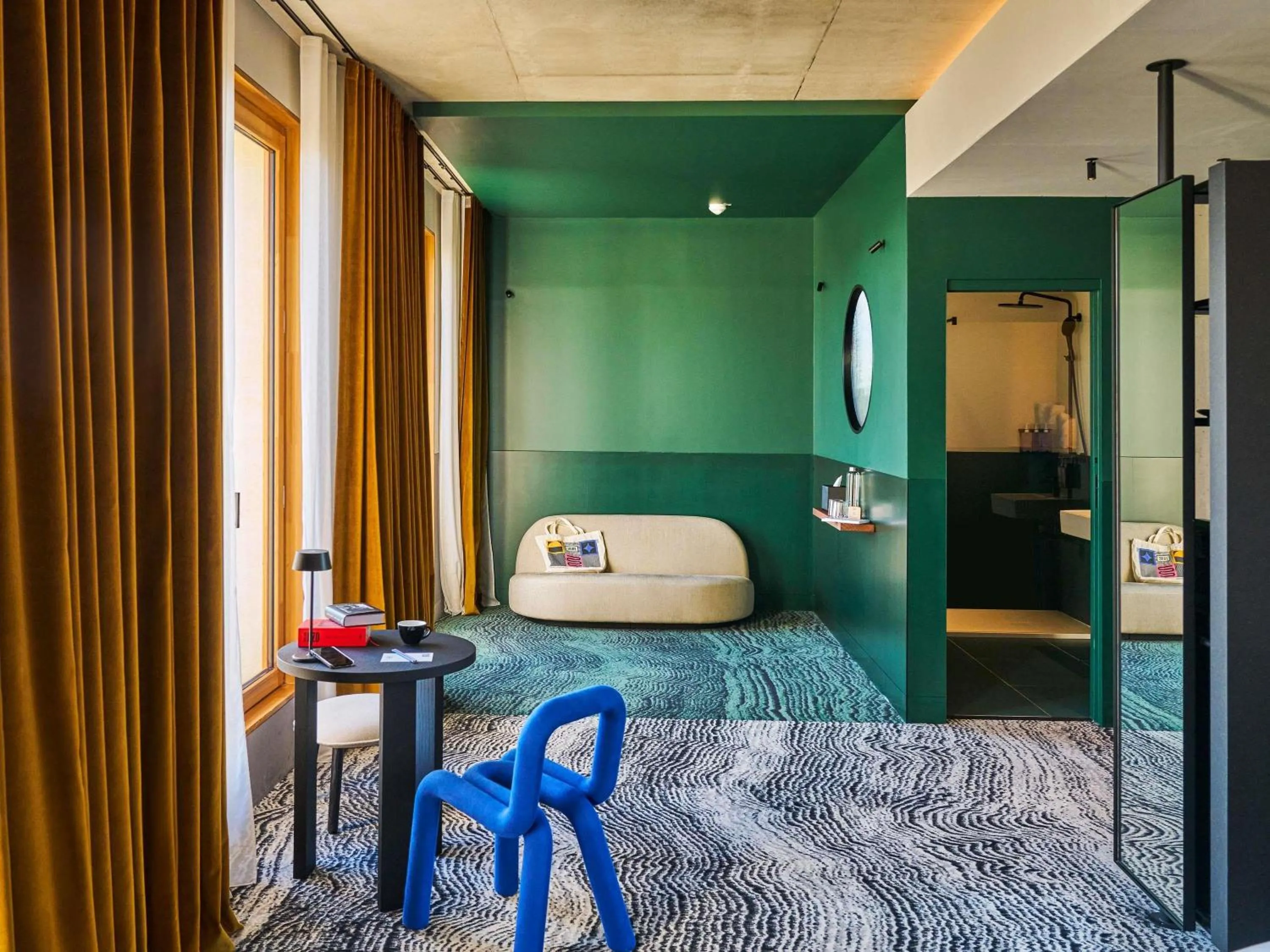 Bedroom, Bed in TRIBE Paris Clichy