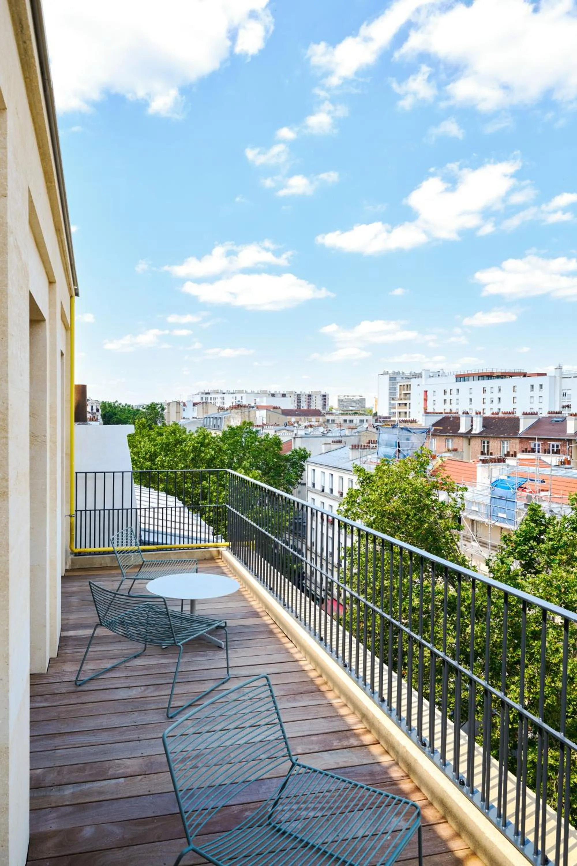 Balcony/Terrace in TRIBE Paris Clichy