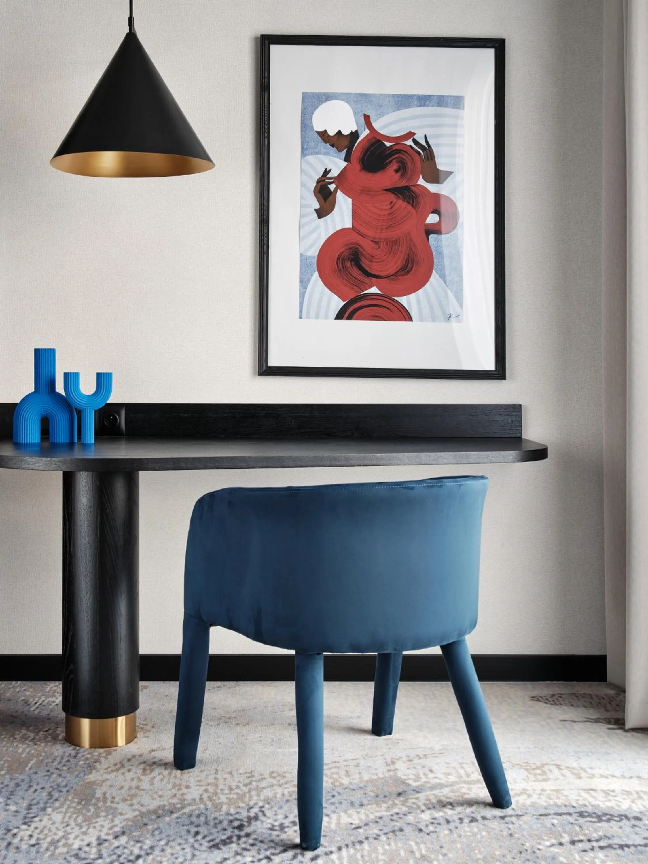 Living room in Mövenpick Grand Hotel Wroclaw