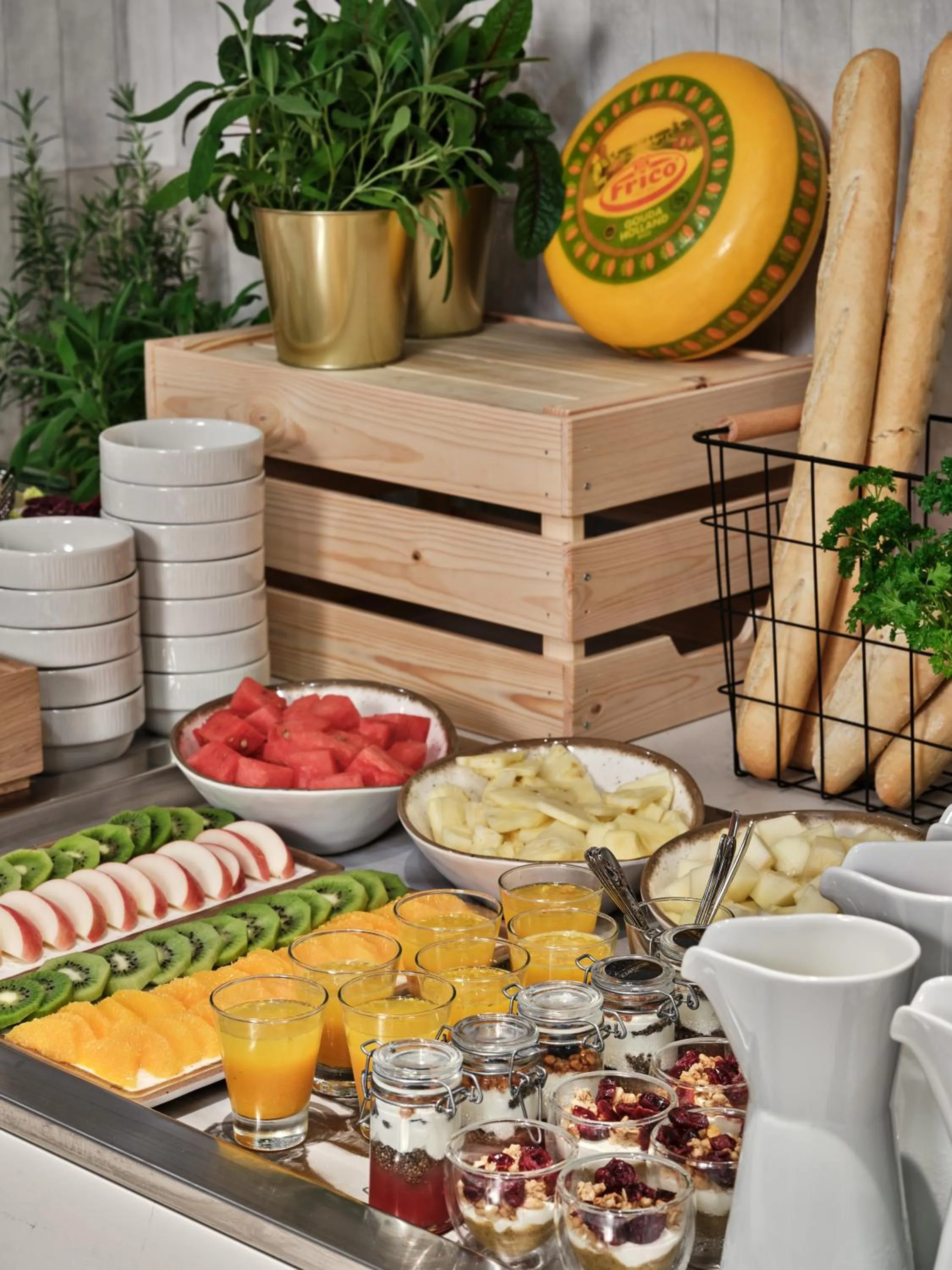 Food and drinks in Mövenpick Grand Hotel Wroclaw