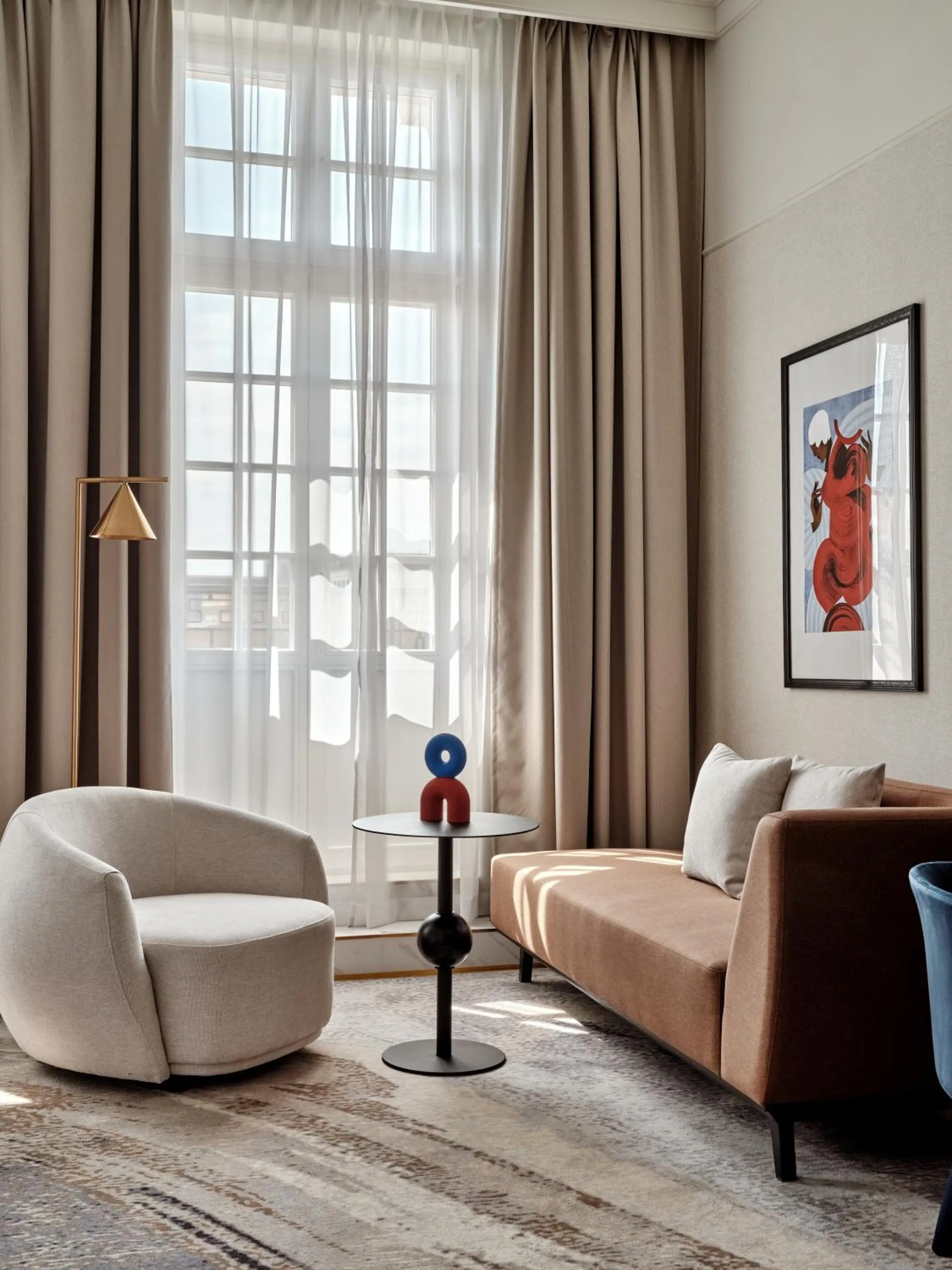 Seating area in Mövenpick Grand Hotel Wroclaw