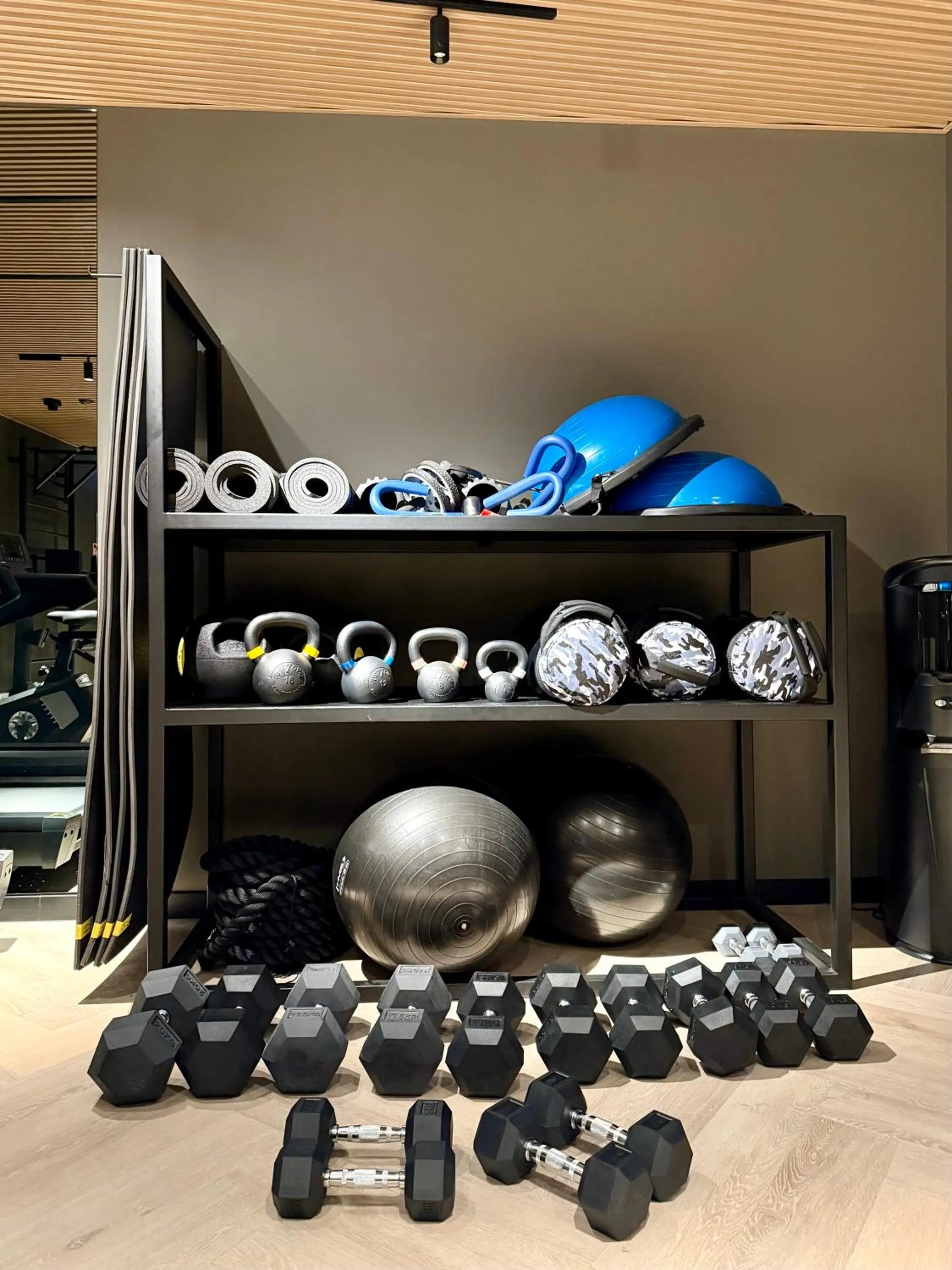 Fitness centre/facilities in Mövenpick Grand Hotel Wroclaw