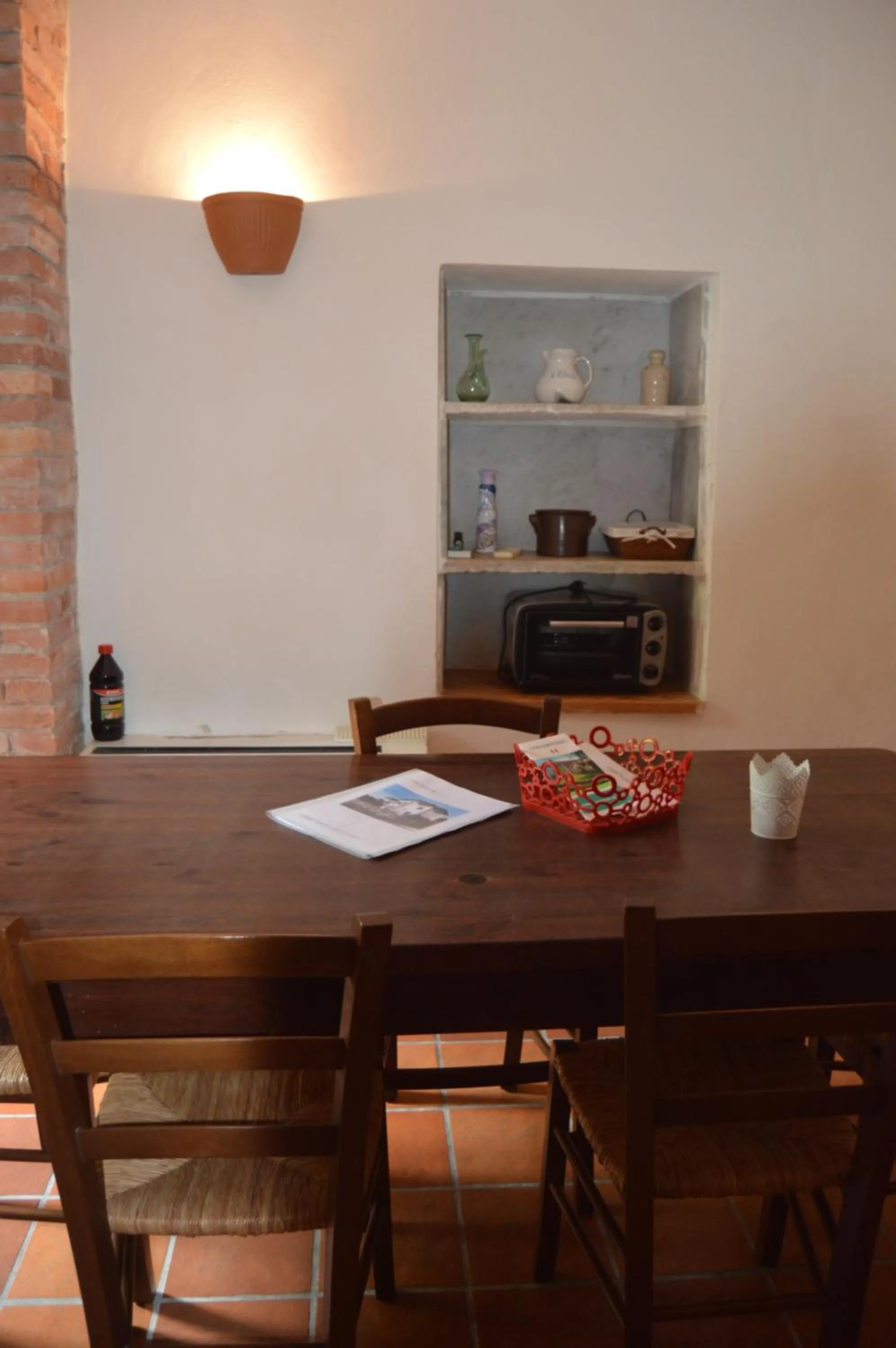Dining area in Casa Sarticola