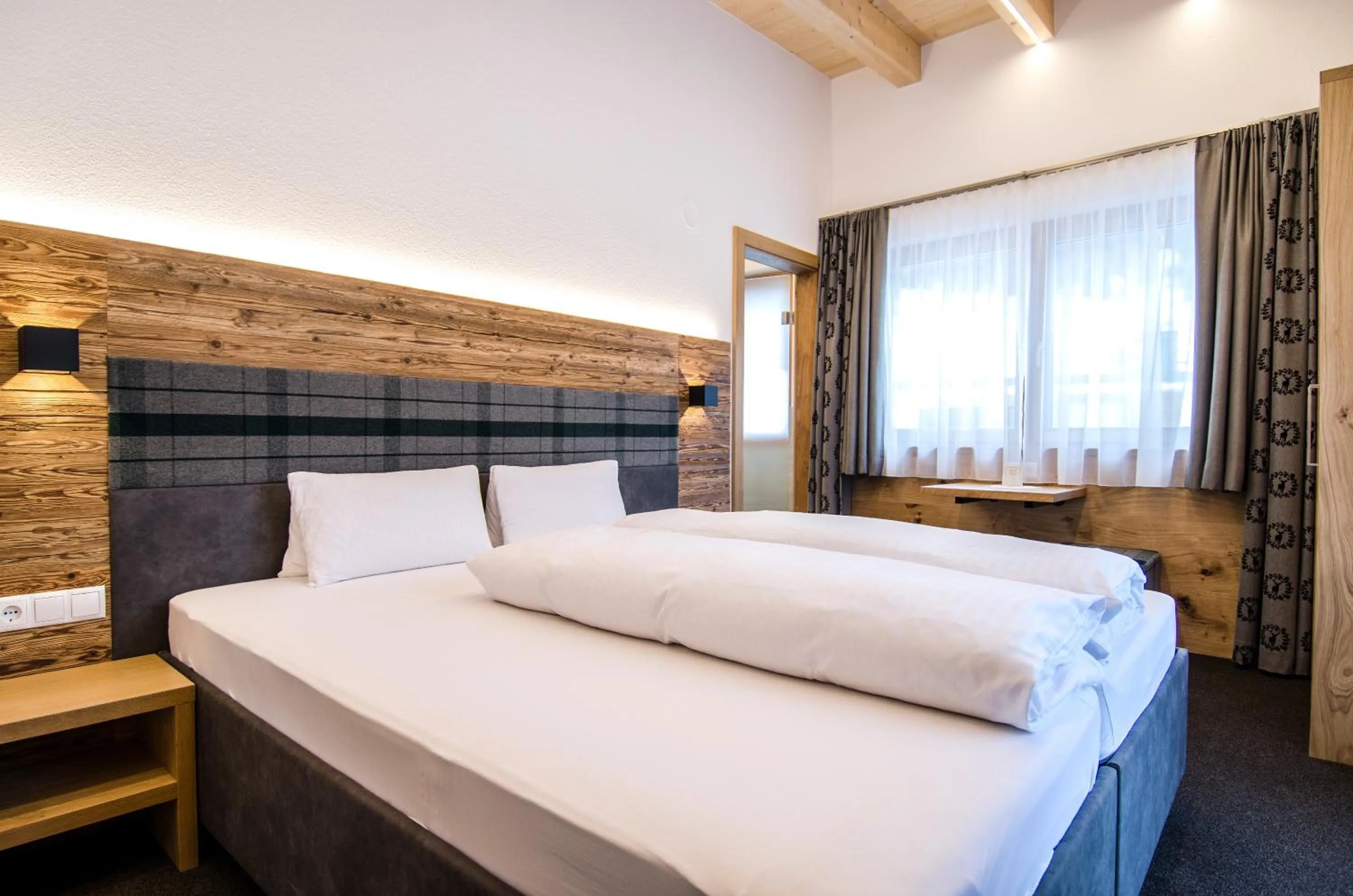 Bedroom, Bed in Hotel Garni Persutt