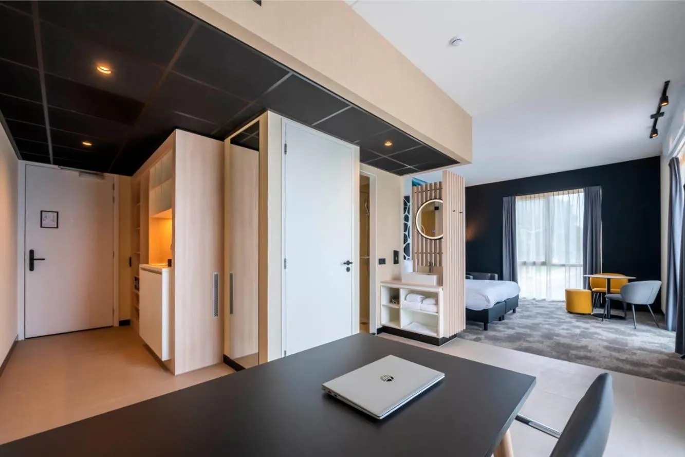 Bed in Waterstate Wellness hotel Goes