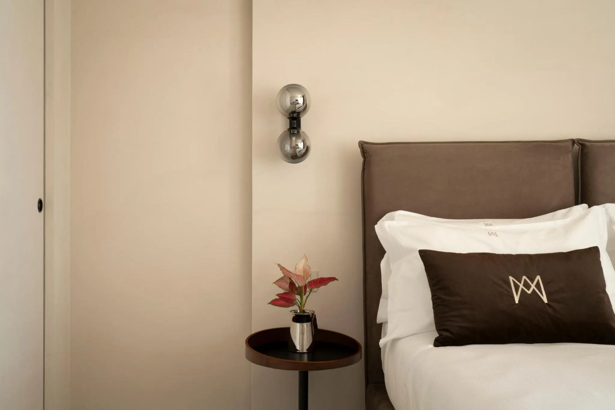 Photo of the whole room, Bed in Demetra Luxury Suites