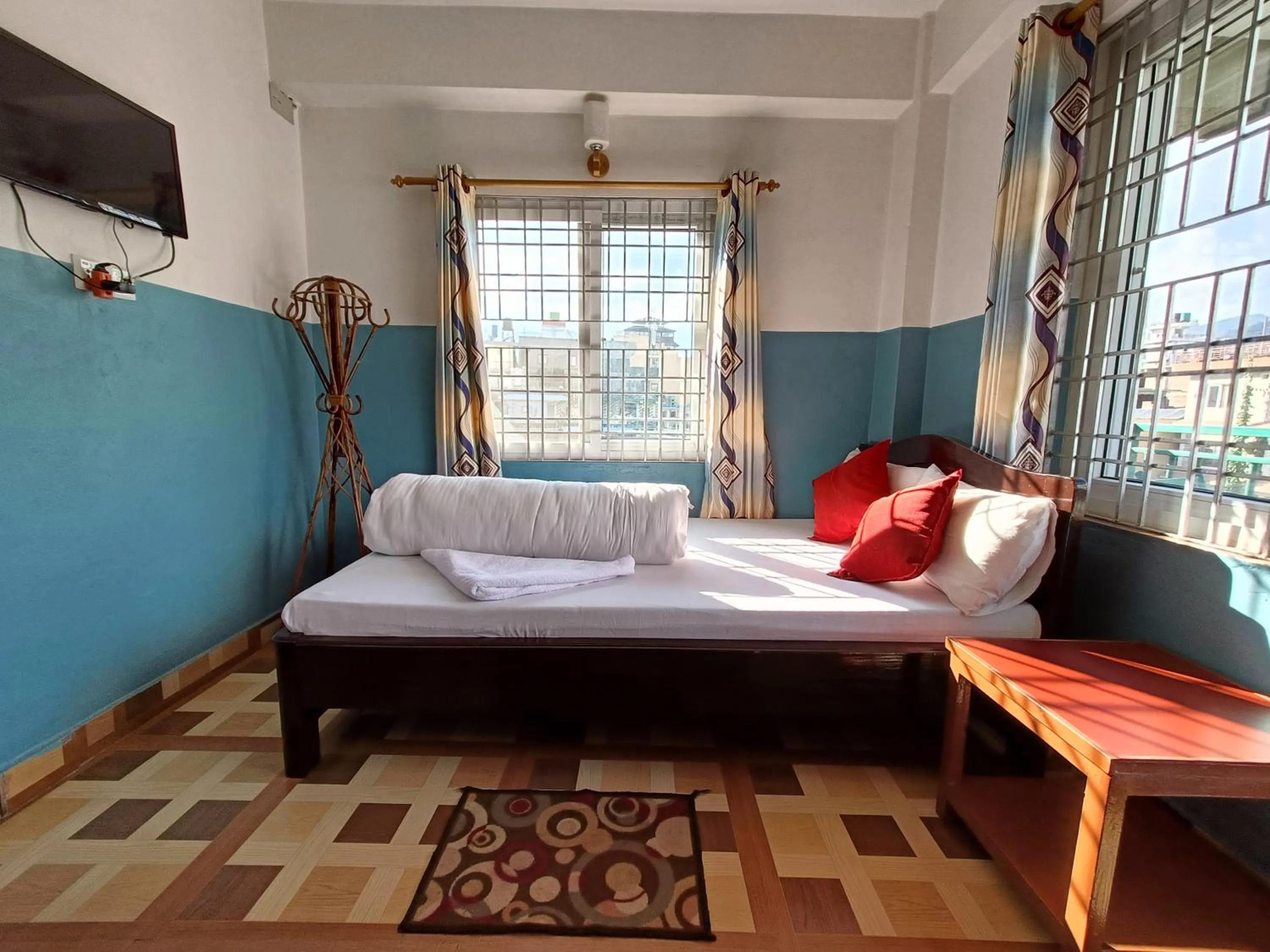 Double Room with Private Bathroom in R&R Guest House