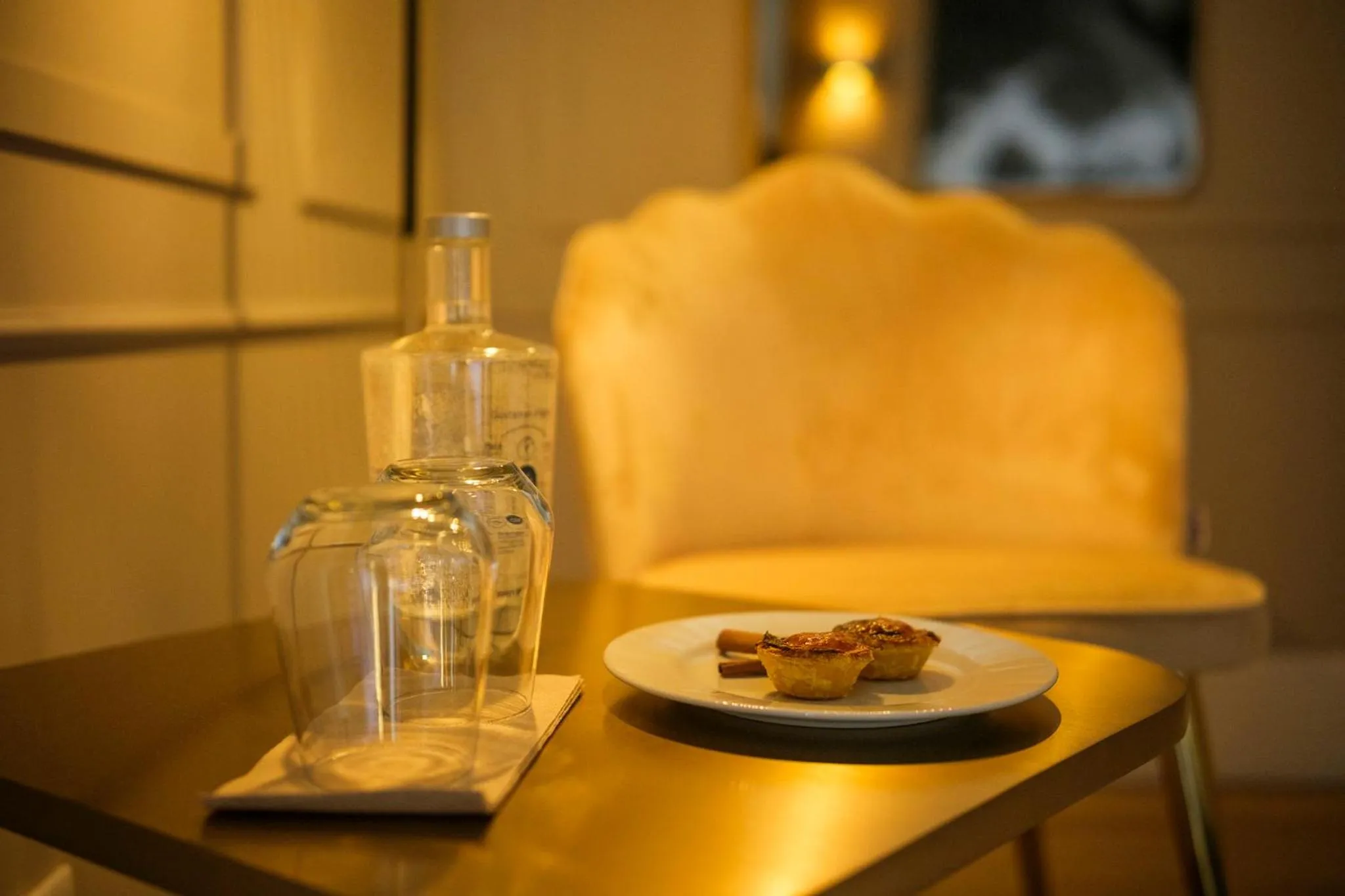 Property building in Azores Book Hotel