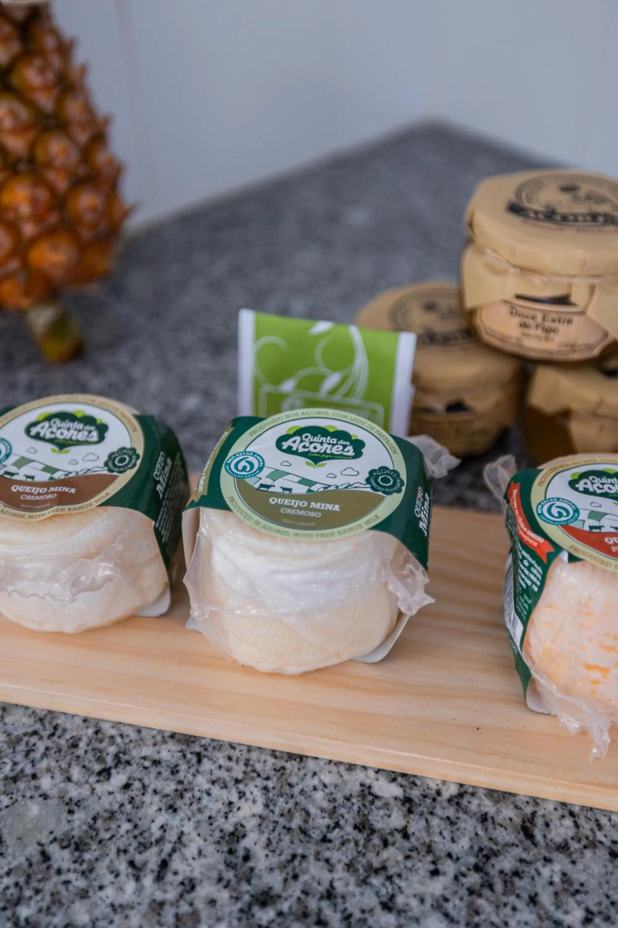 Food in Aparthotel Barracuda