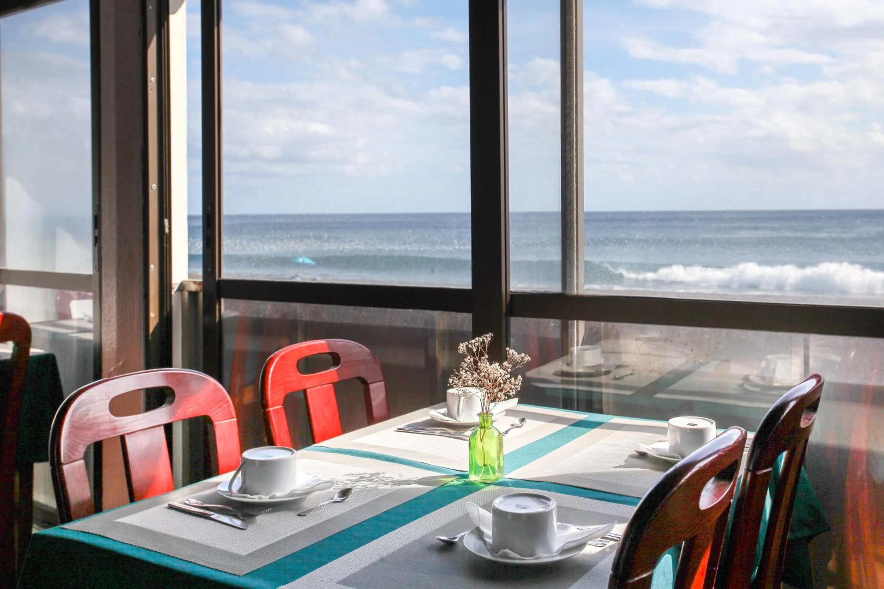 Restaurant/places to eat in Aparthotel Barracuda