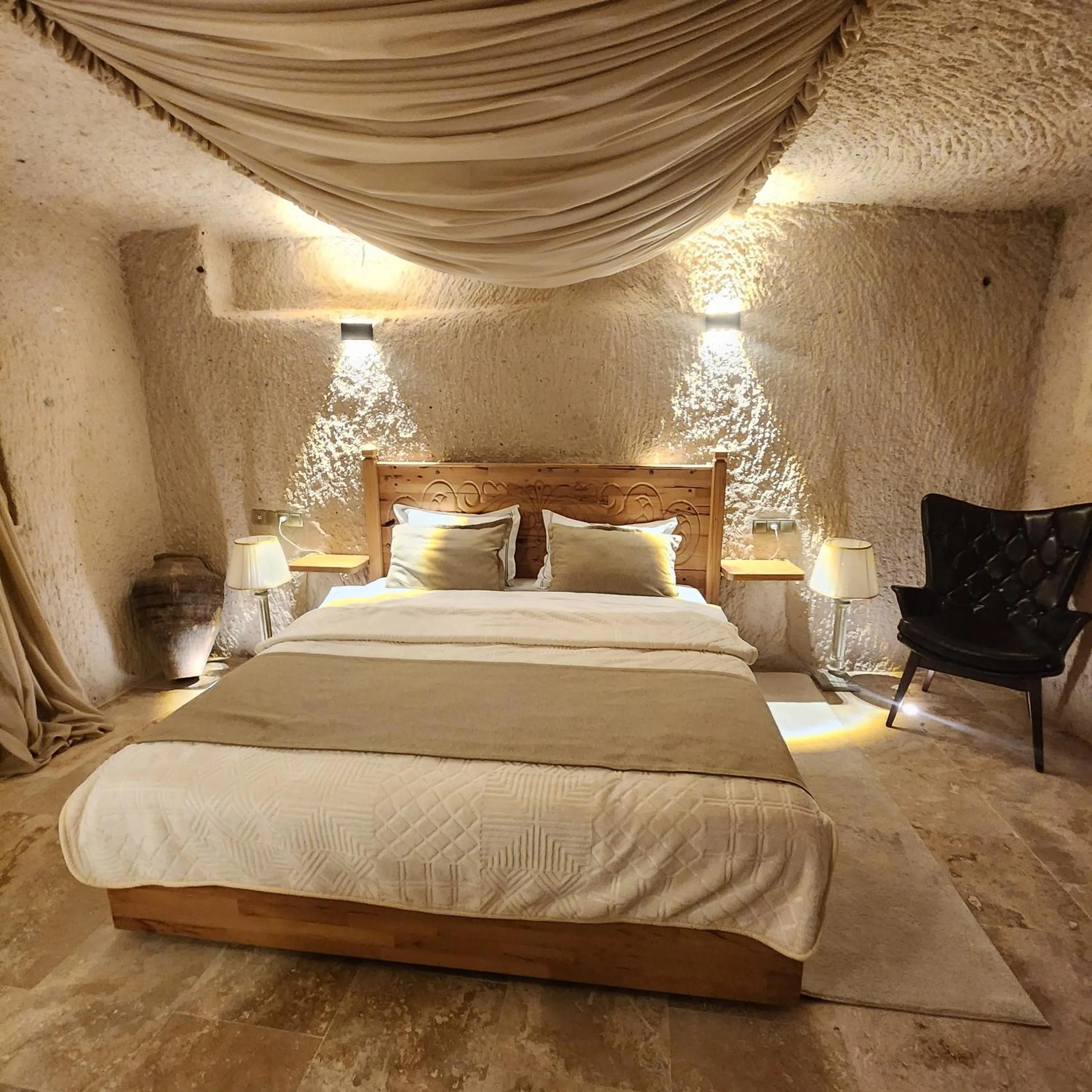 Bed in Memories Cave House Adults Only Plus 12