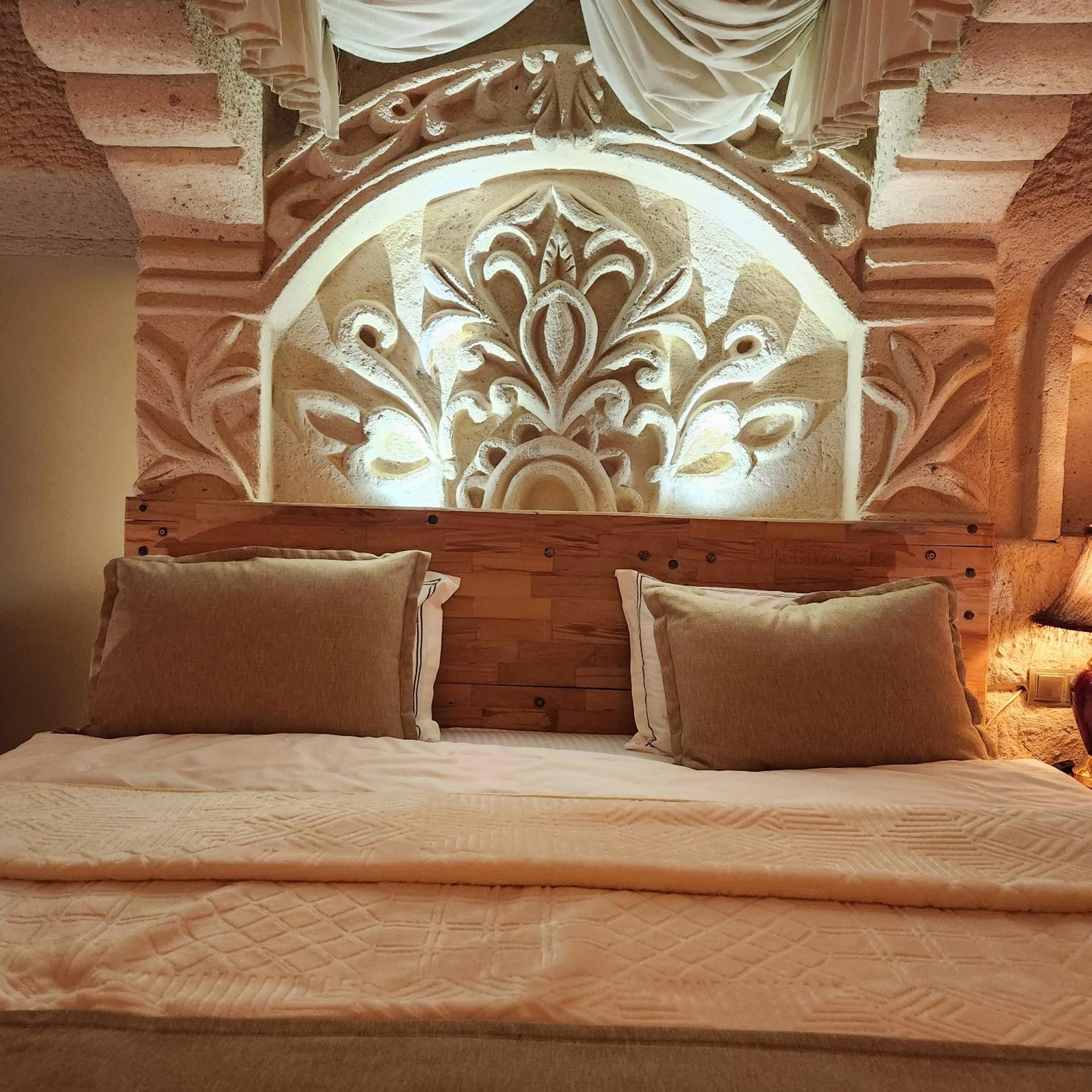 Bed in Memories Cave House Adults Only Plus 12