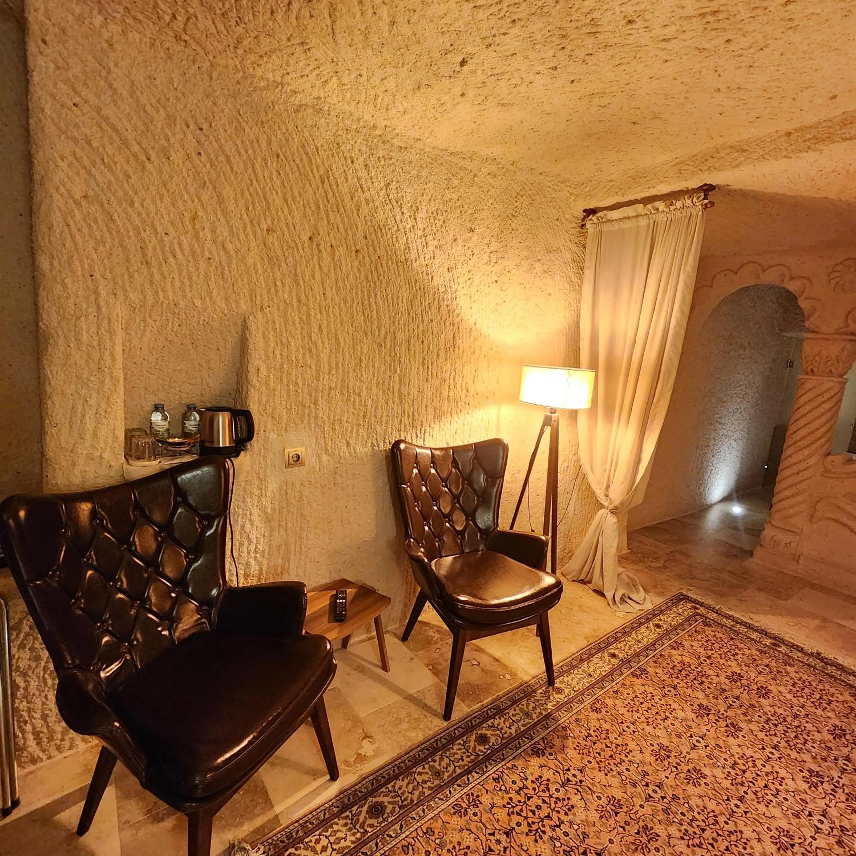 Seating area in Memories Cave House Adults Only Plus 12