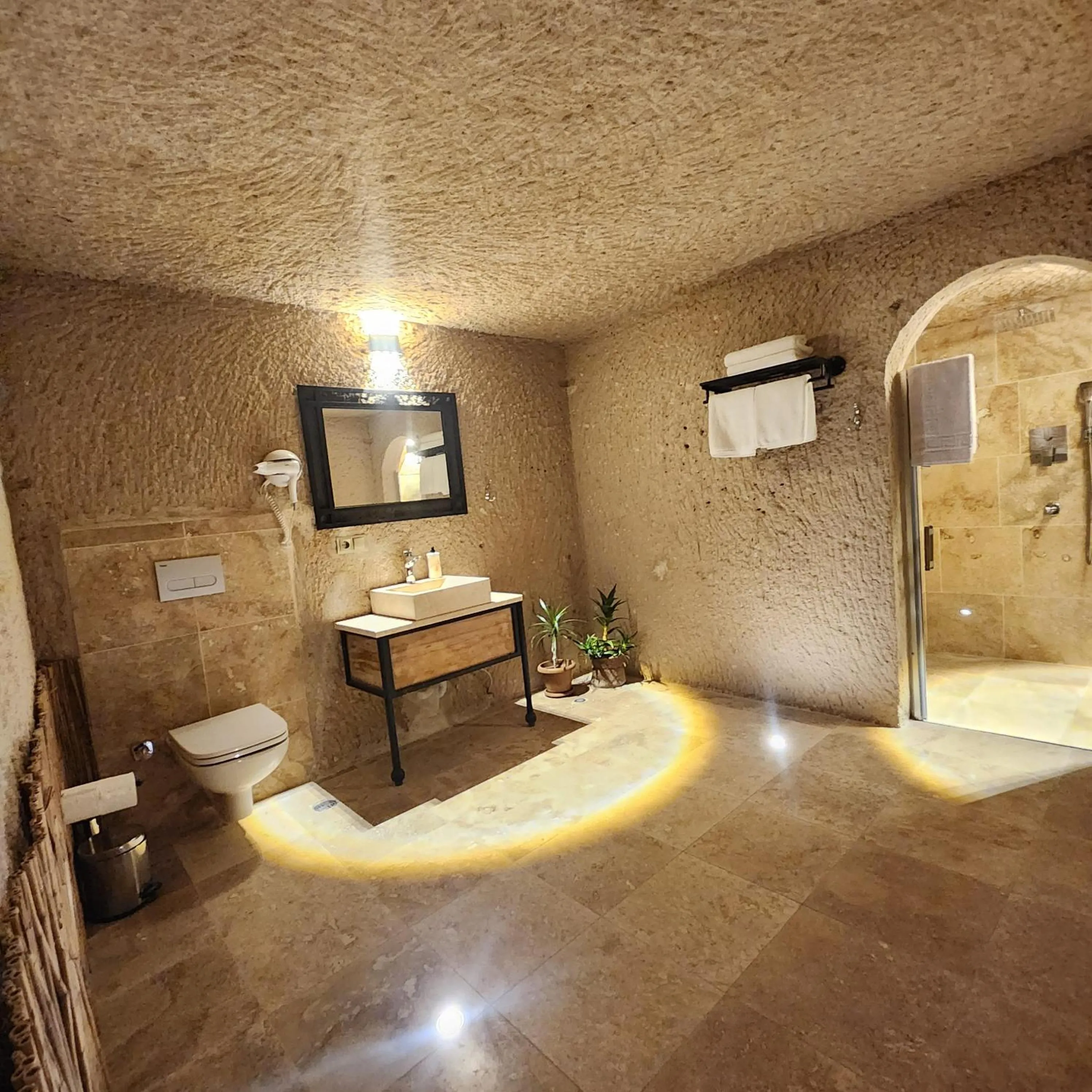 Shower in Memories Cave House Adults Only Plus 12