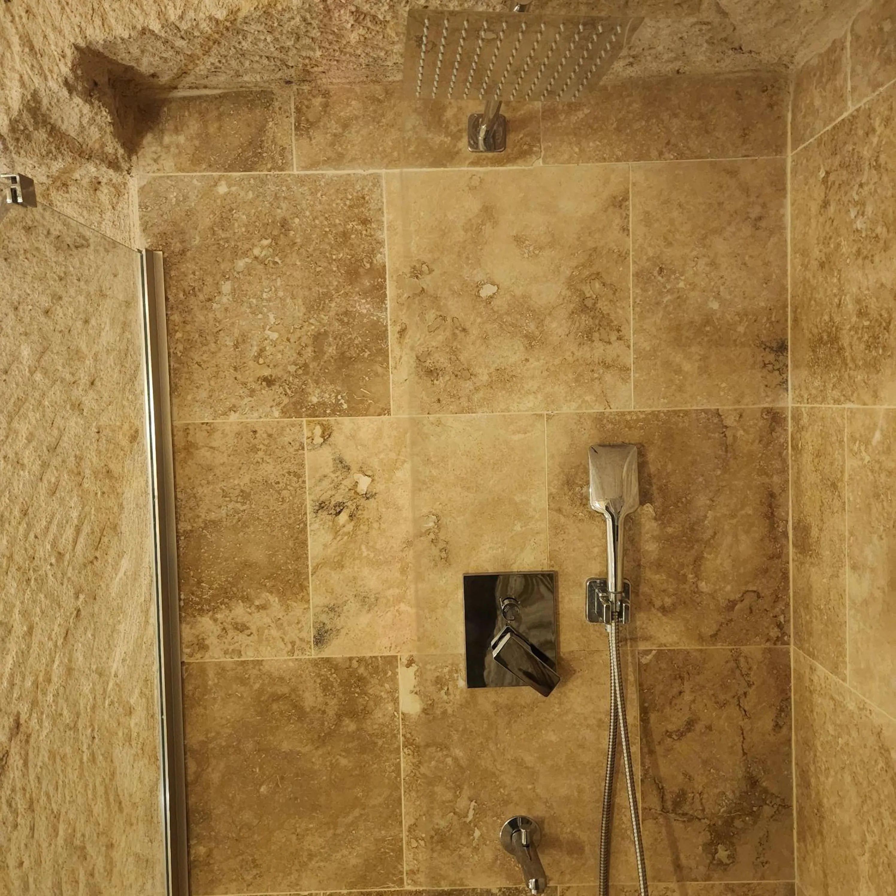 Shower in Memories Cave House Adults Only Plus 12