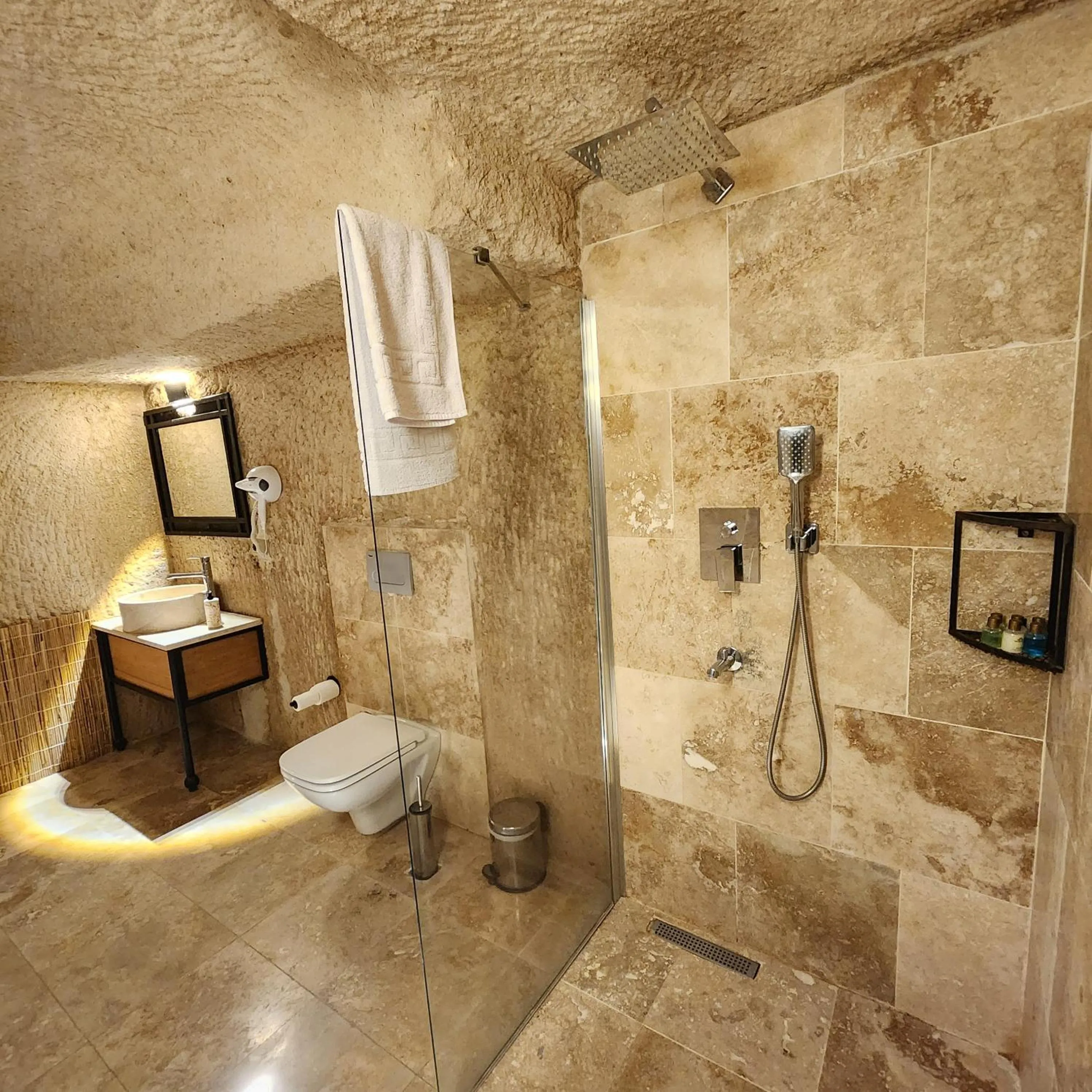 Shower in Memories Cave House Adults Only Plus 12