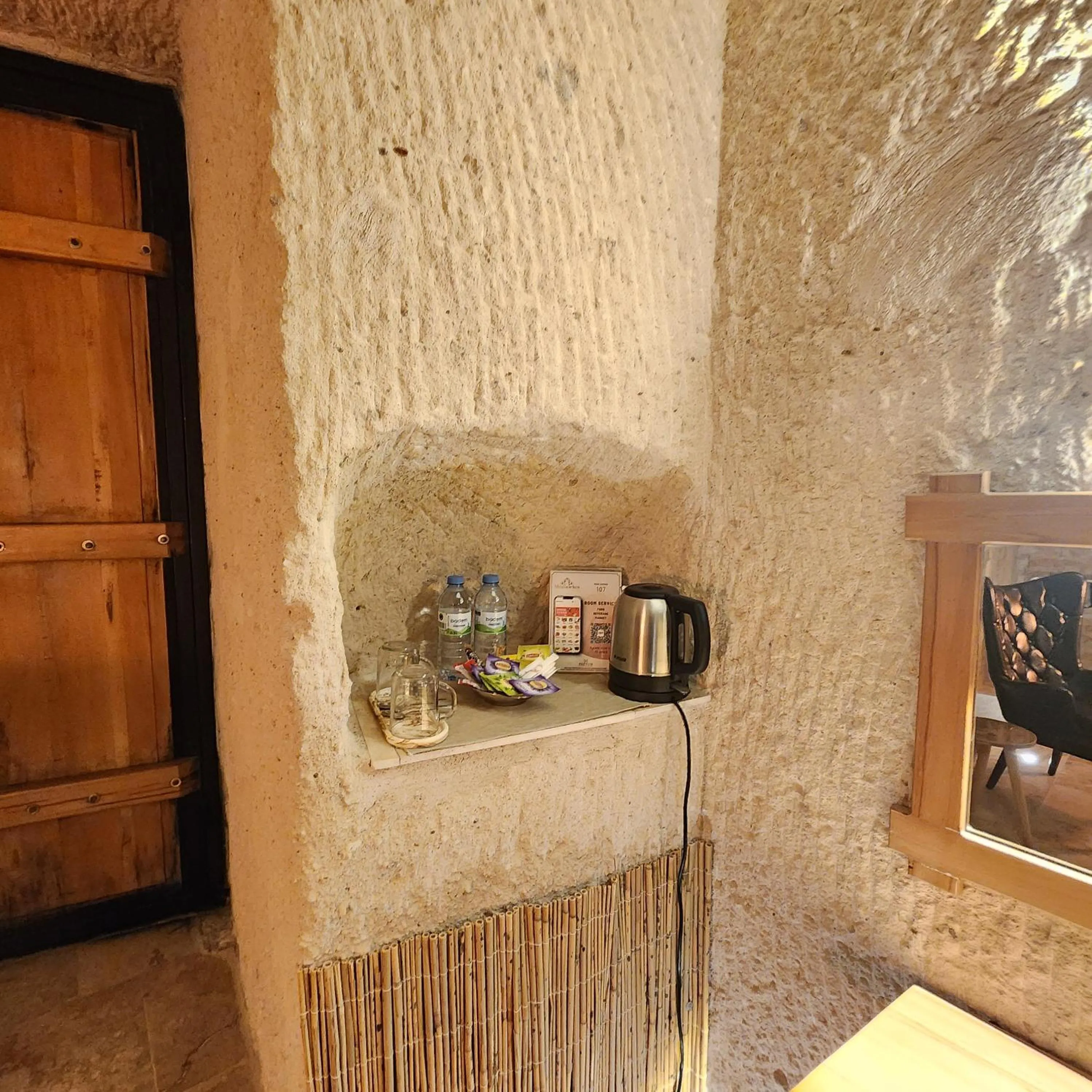 Coffee/tea facilities in Memories Cave House Adults Only Plus 12