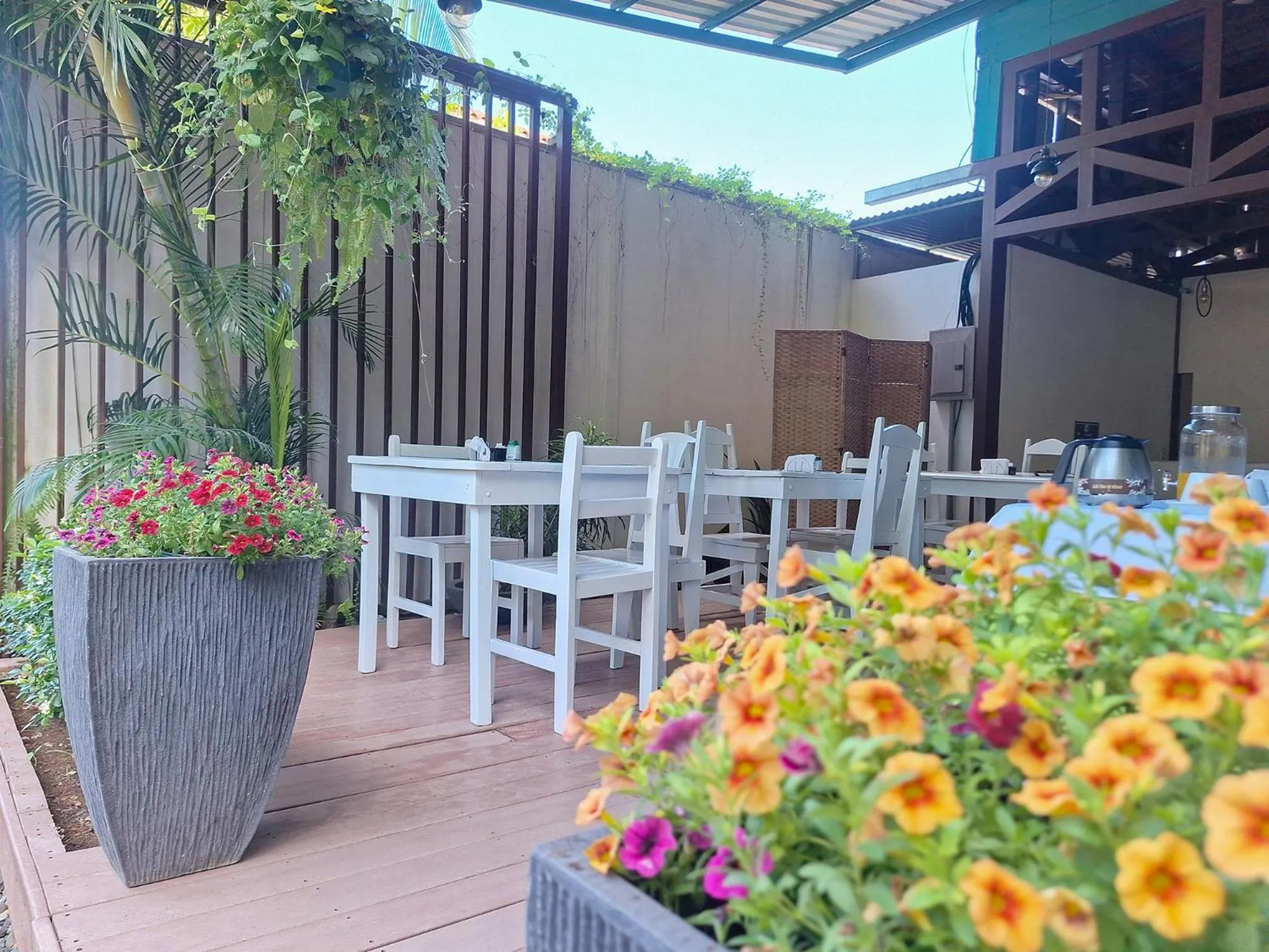 Patio in Infiniti Hotel