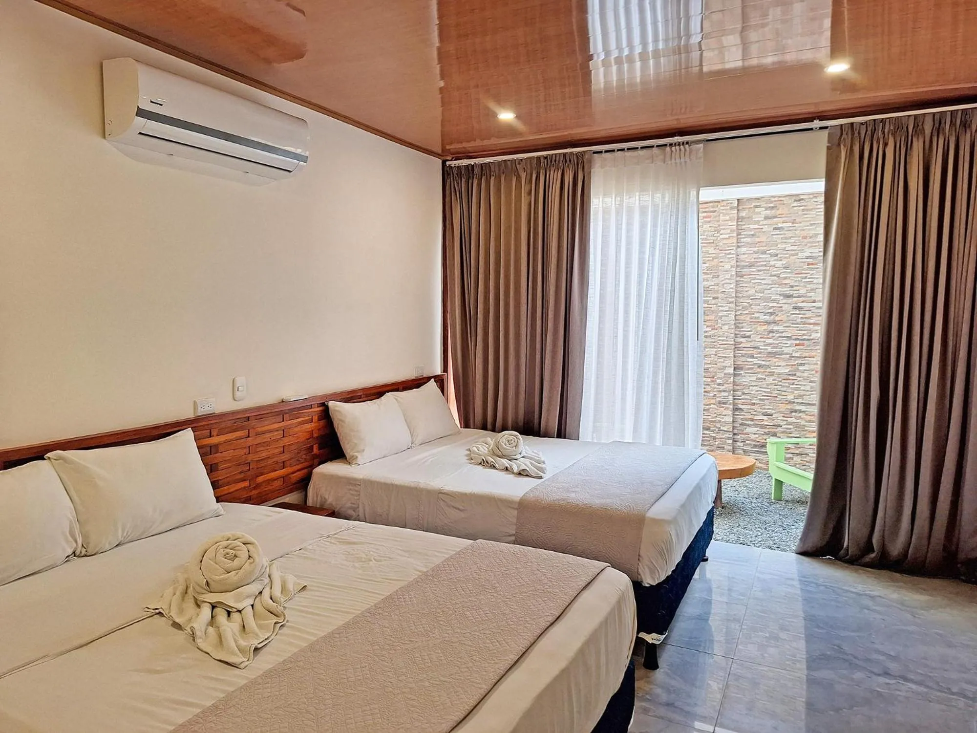 Bedroom, Bed in Infiniti Hotel