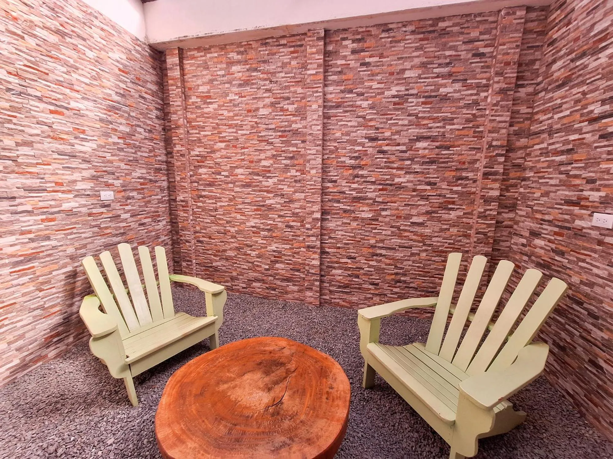 Balcony/Terrace in Infiniti Hotel