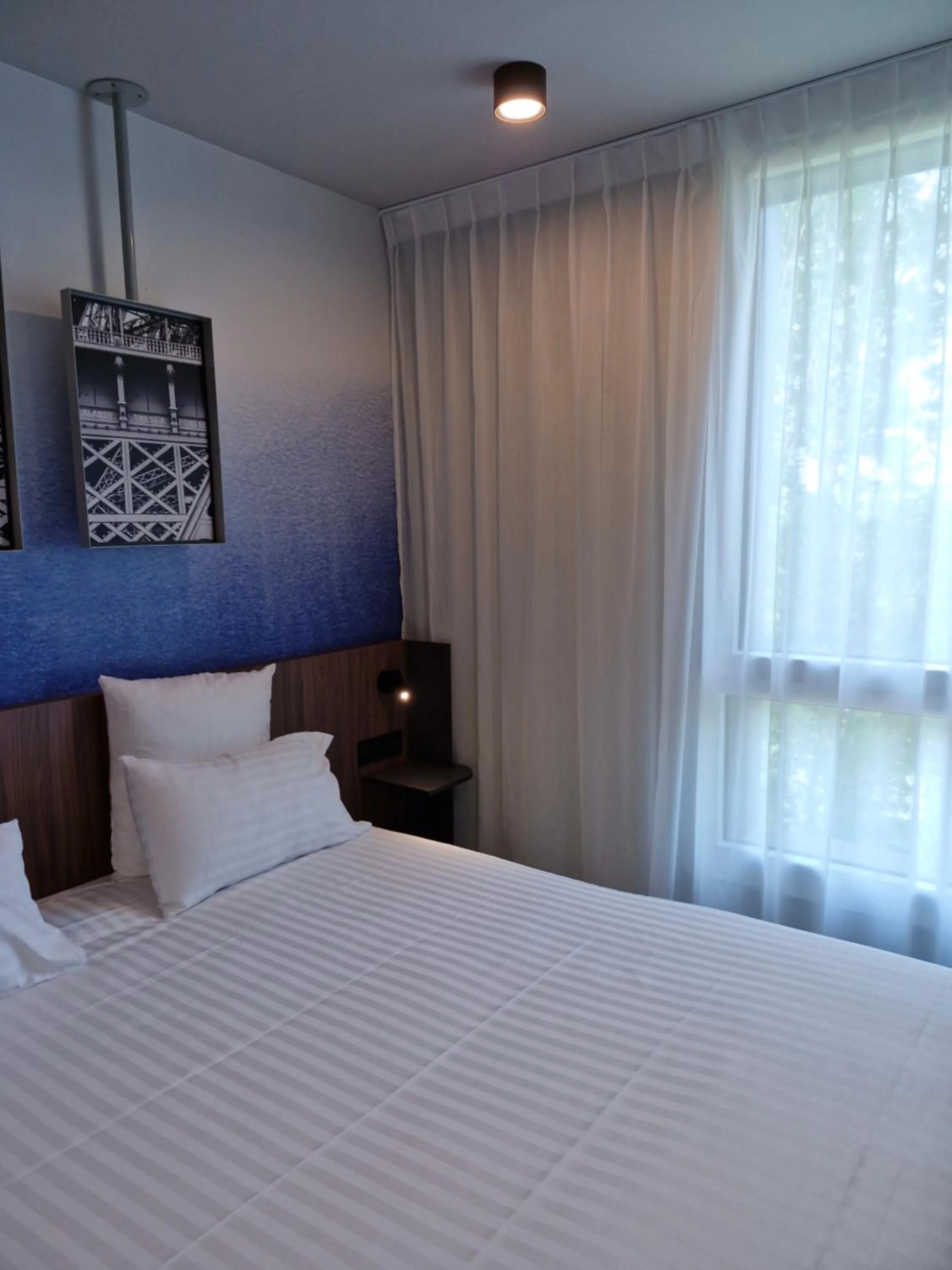 Bed in Hôtel AKENA Serris - Val d'Europe