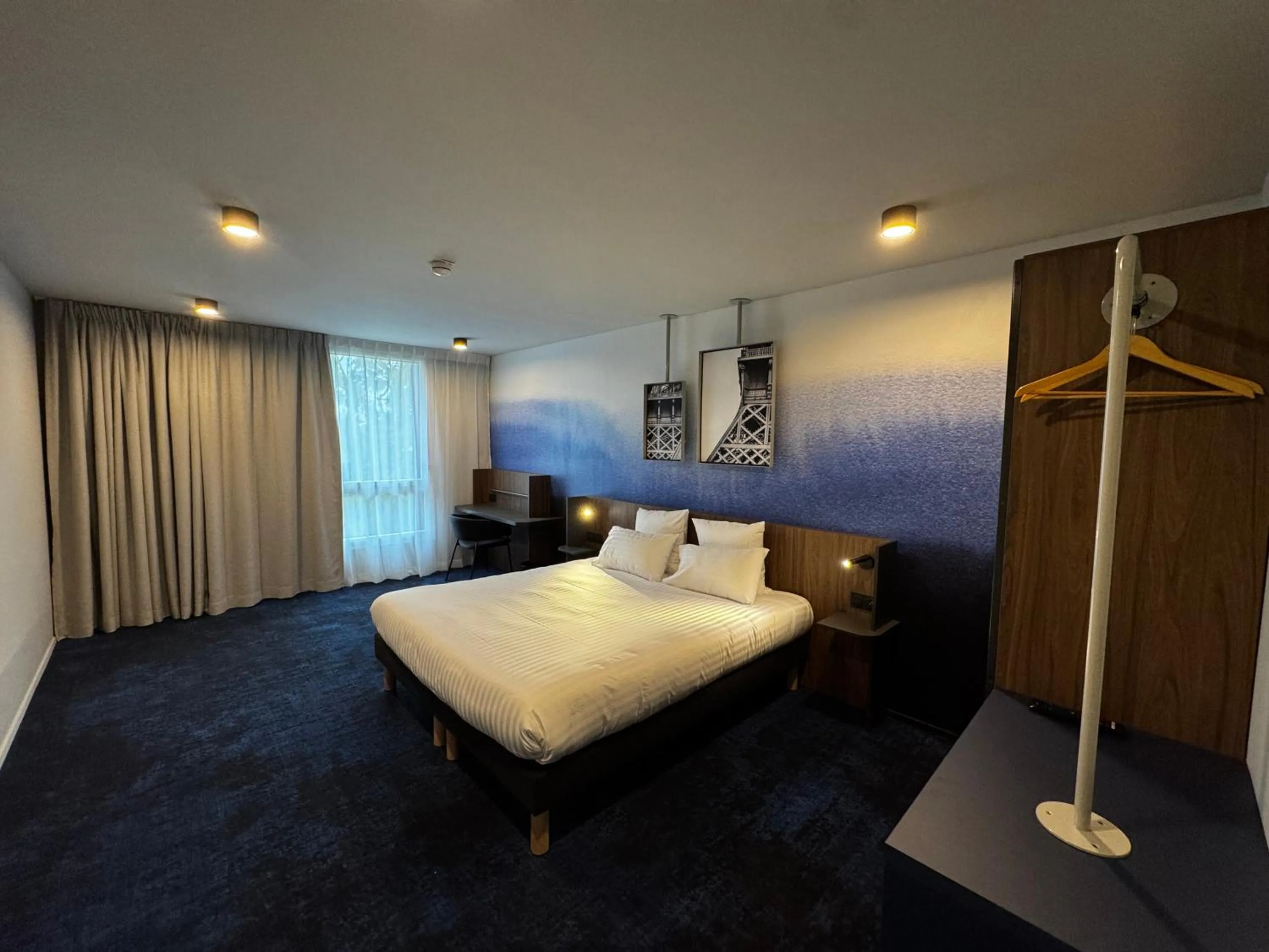 Bed in Hôtel AKENA Serris - Val d'Europe