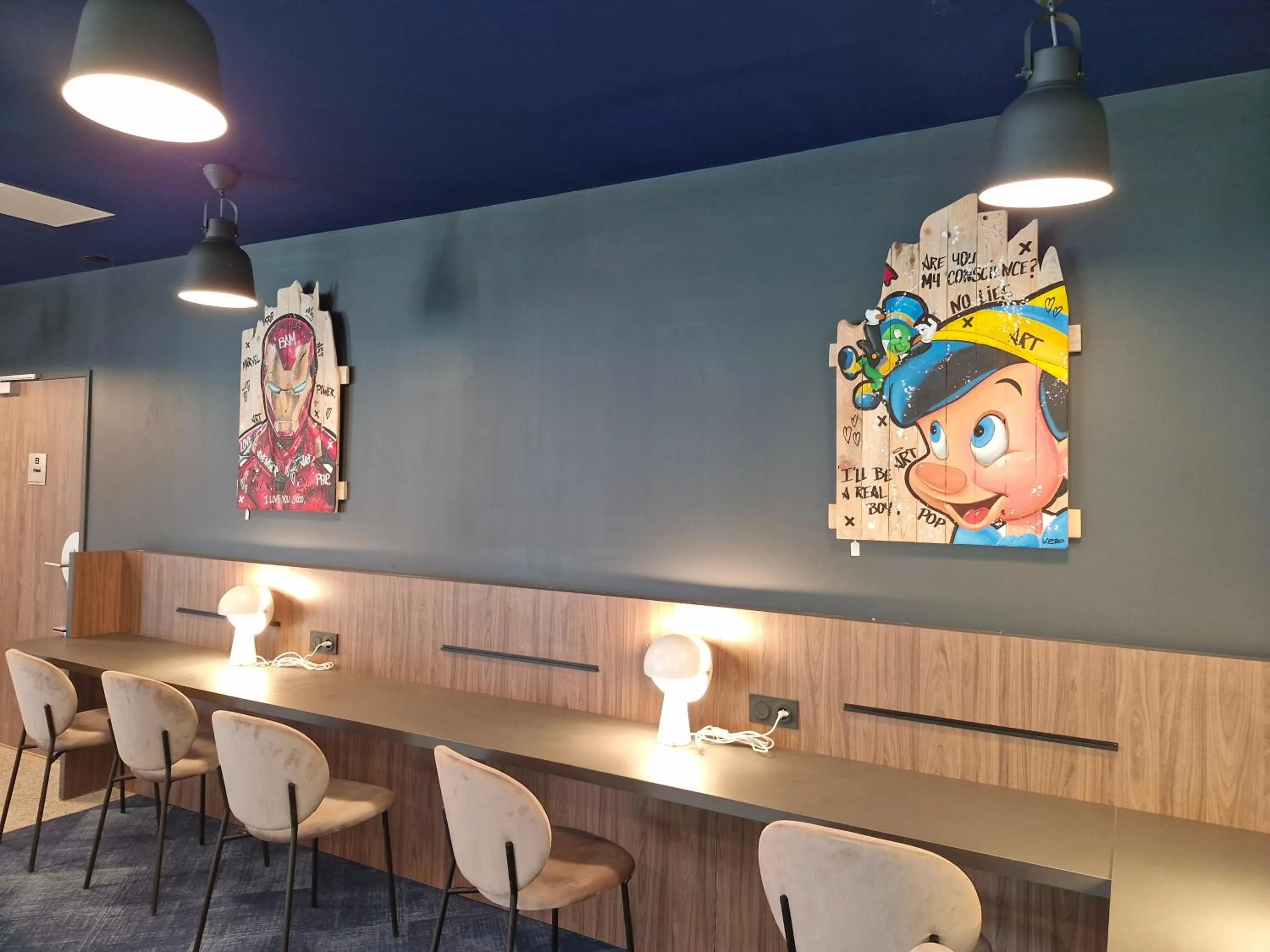 Decorative detail in Hôtel AKENA Serris - Val d'Europe