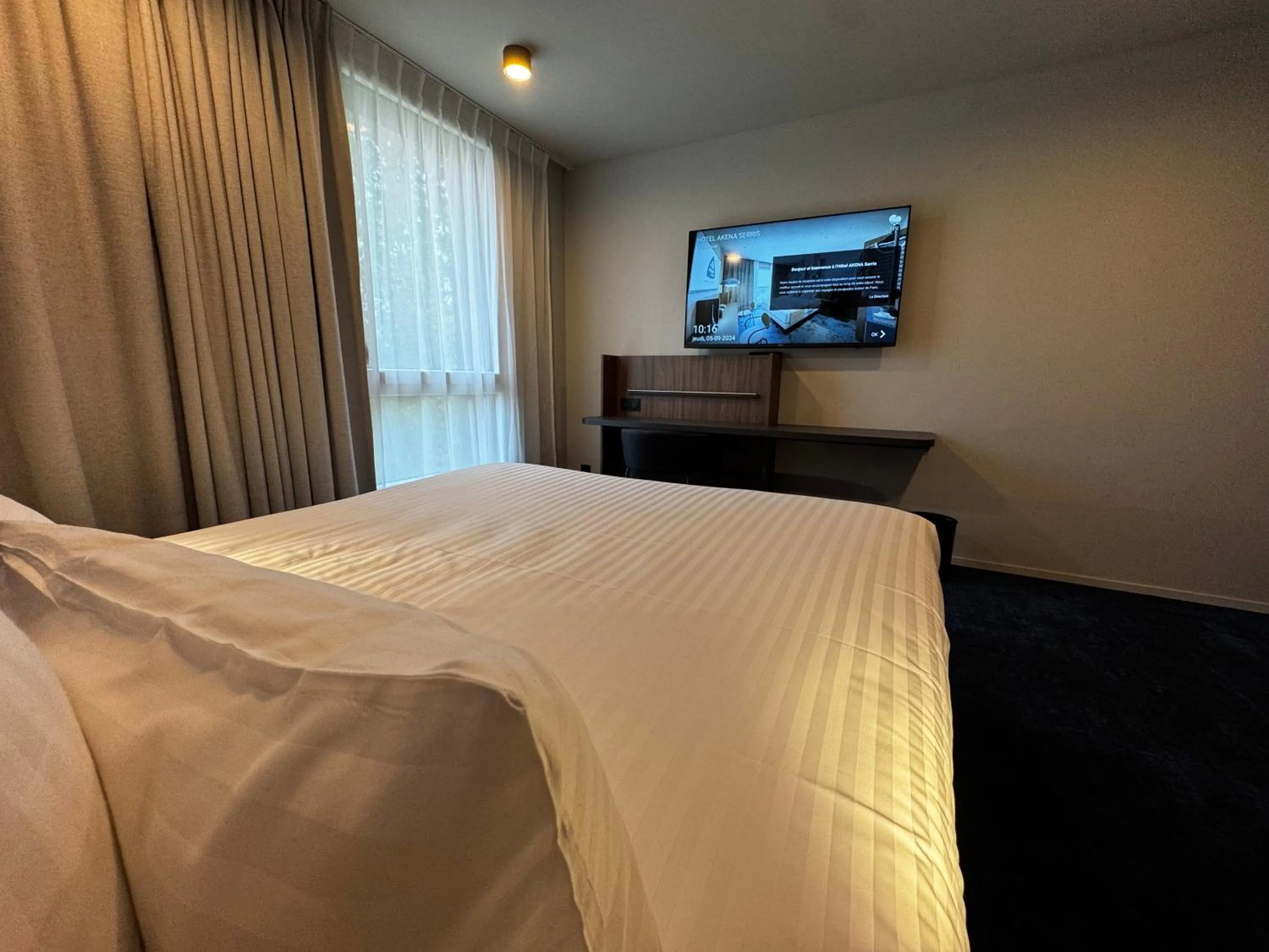 Bed in Hôtel AKENA Serris - Val d'Europe