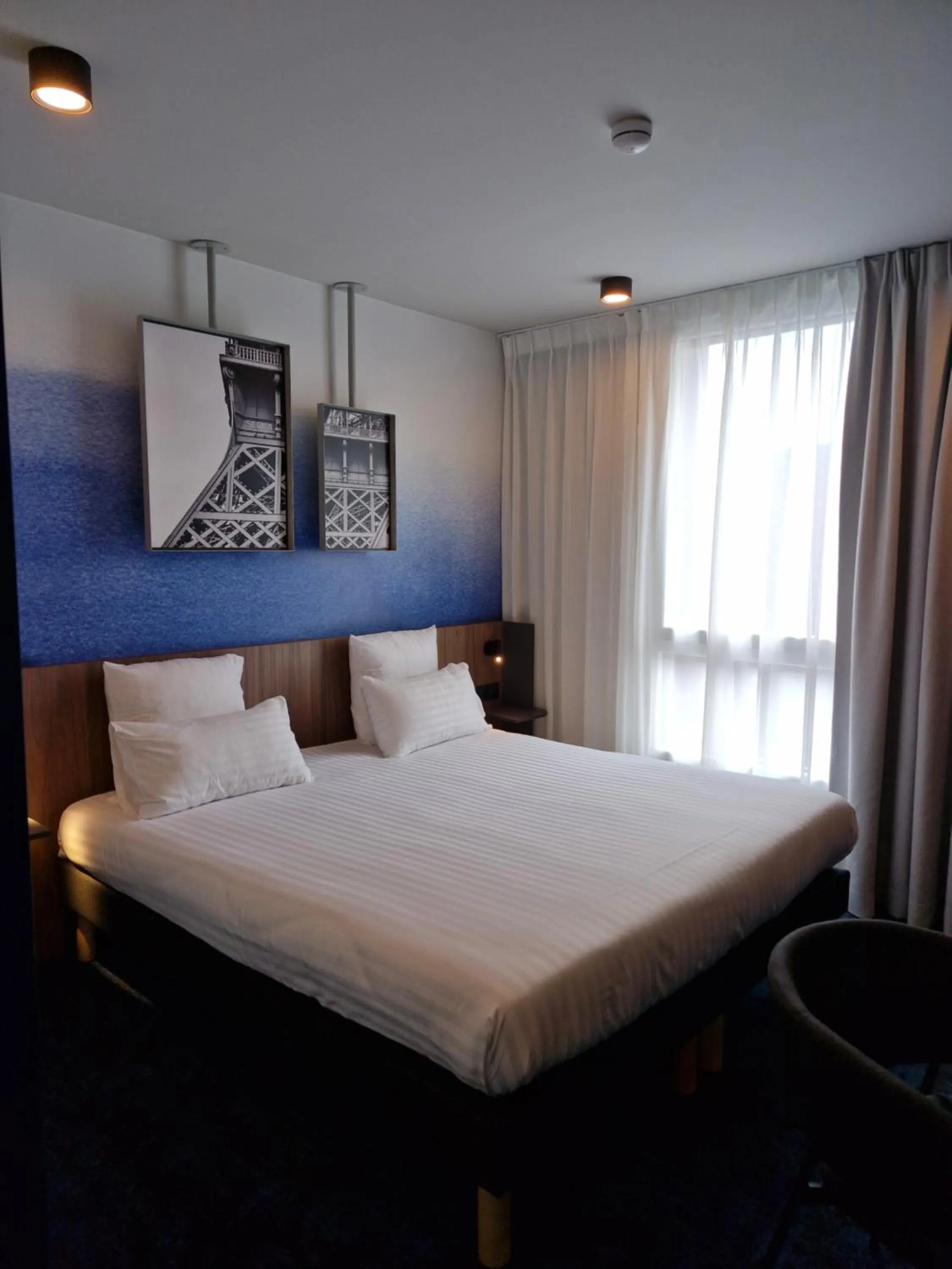 Bed in Hôtel AKENA Serris - Val d'Europe