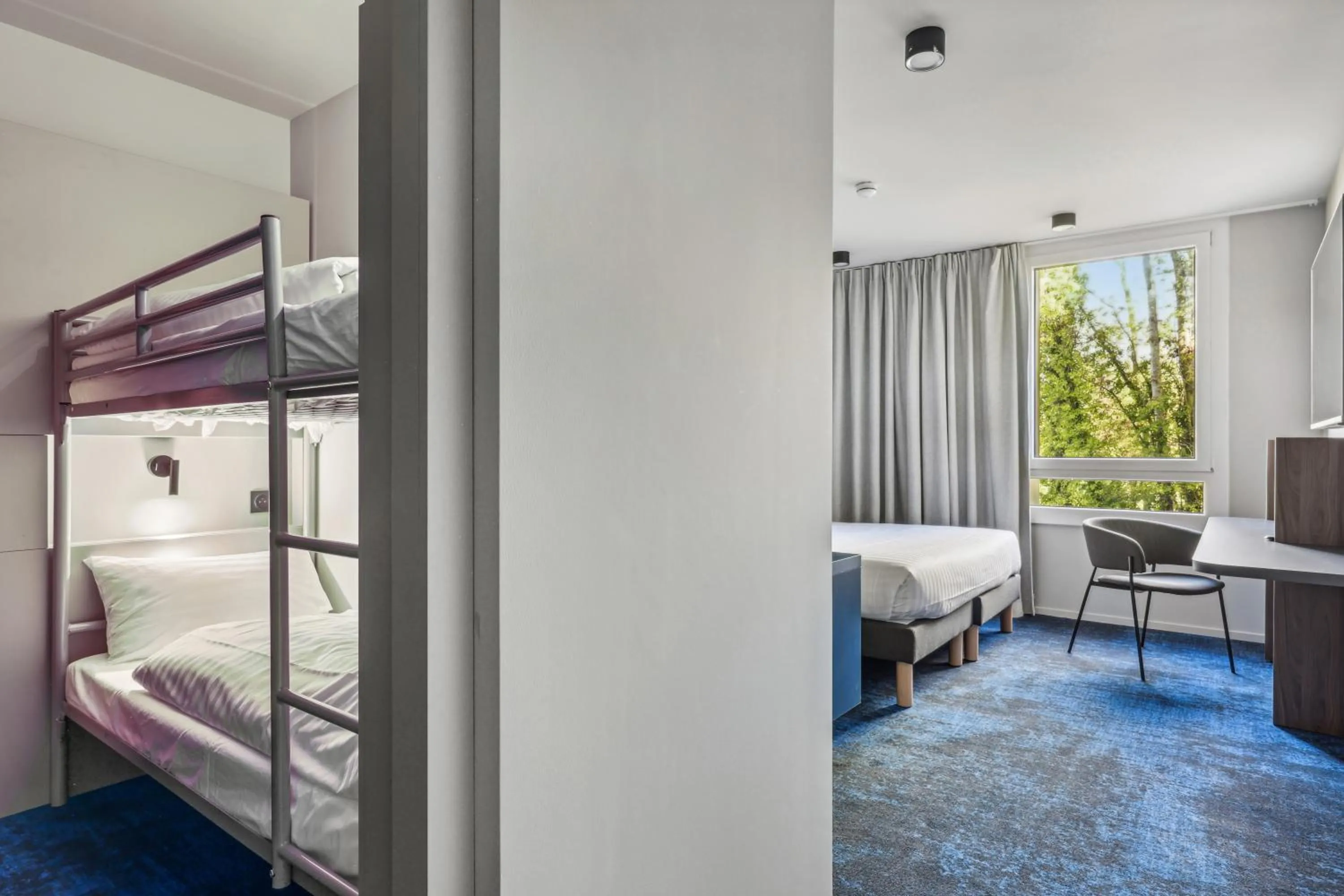 Photo of the whole room, Bed in Hôtel AKENA Serris - Val d'Europe