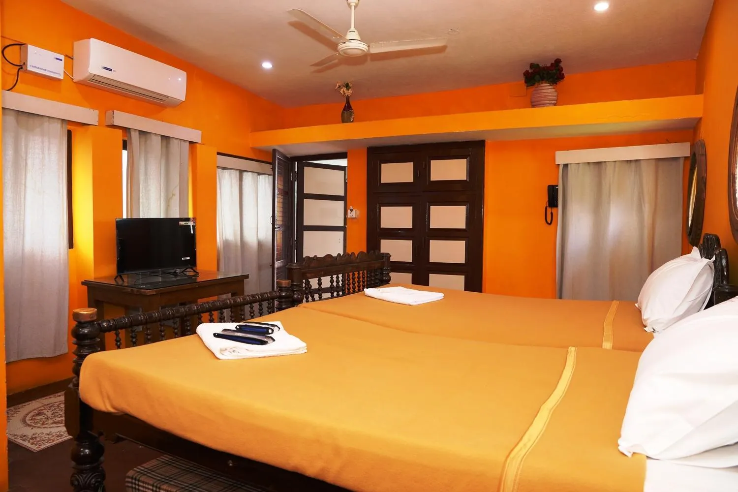 Bed in LA VILLA CREOLE