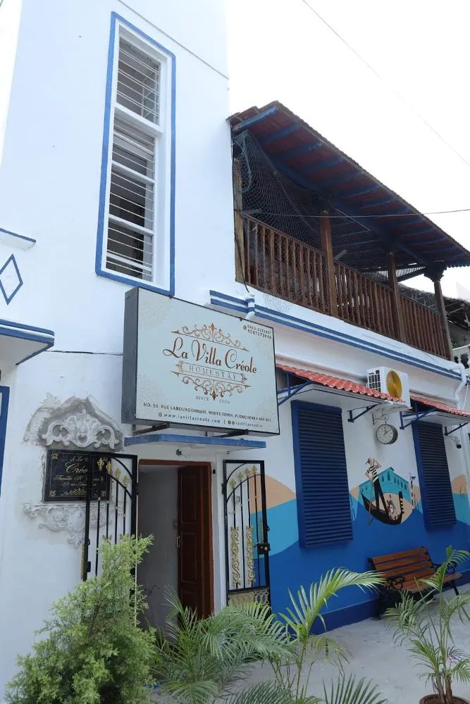 Property building in LA VILLA CREOLE