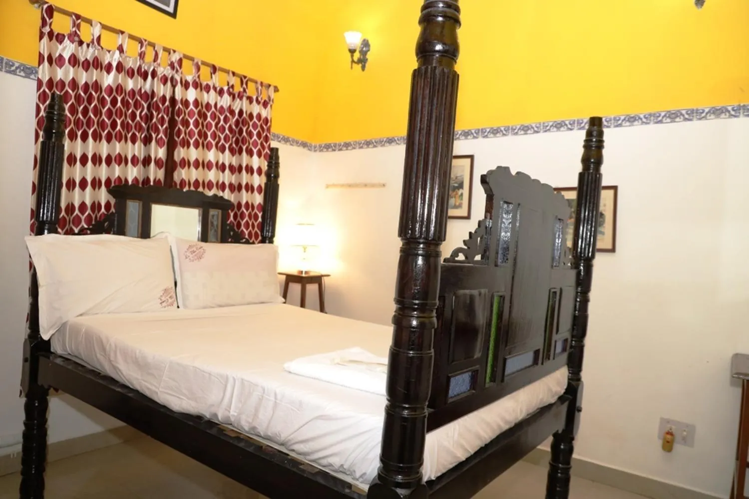 Bed in LA VILLA CREOLE