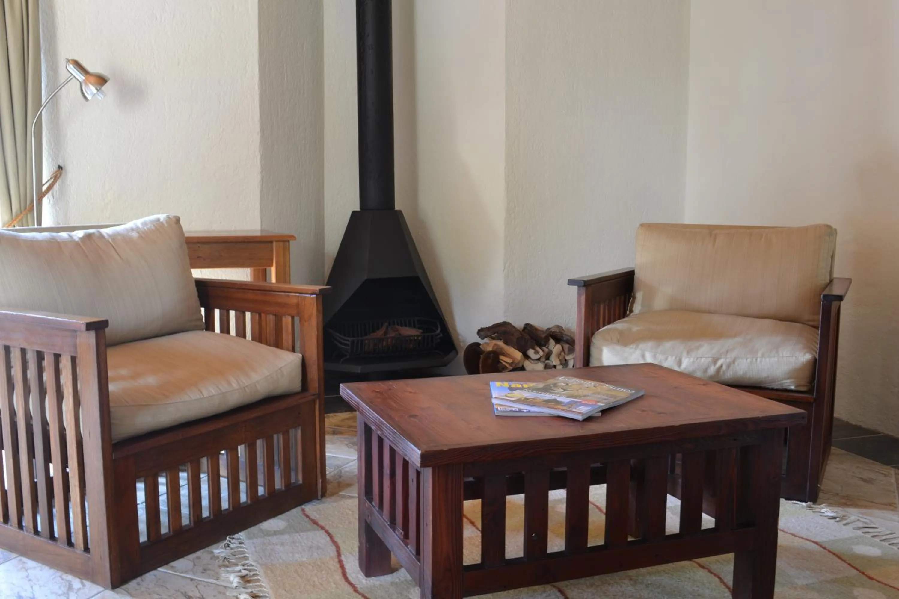 Seating area in Rössmund Lodge