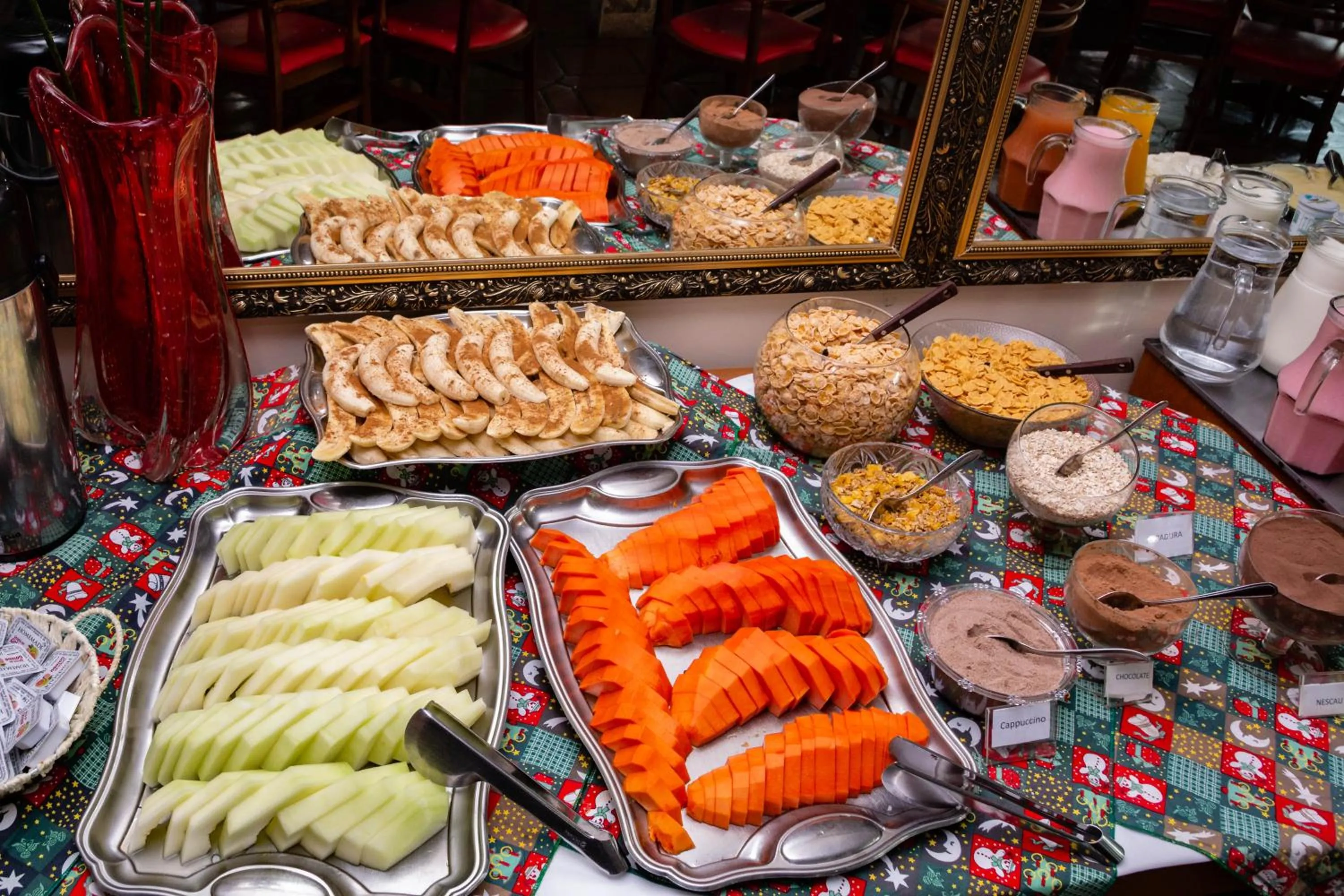 Breakfast in Hotel Fazenda Golden Park Campos do Jordão