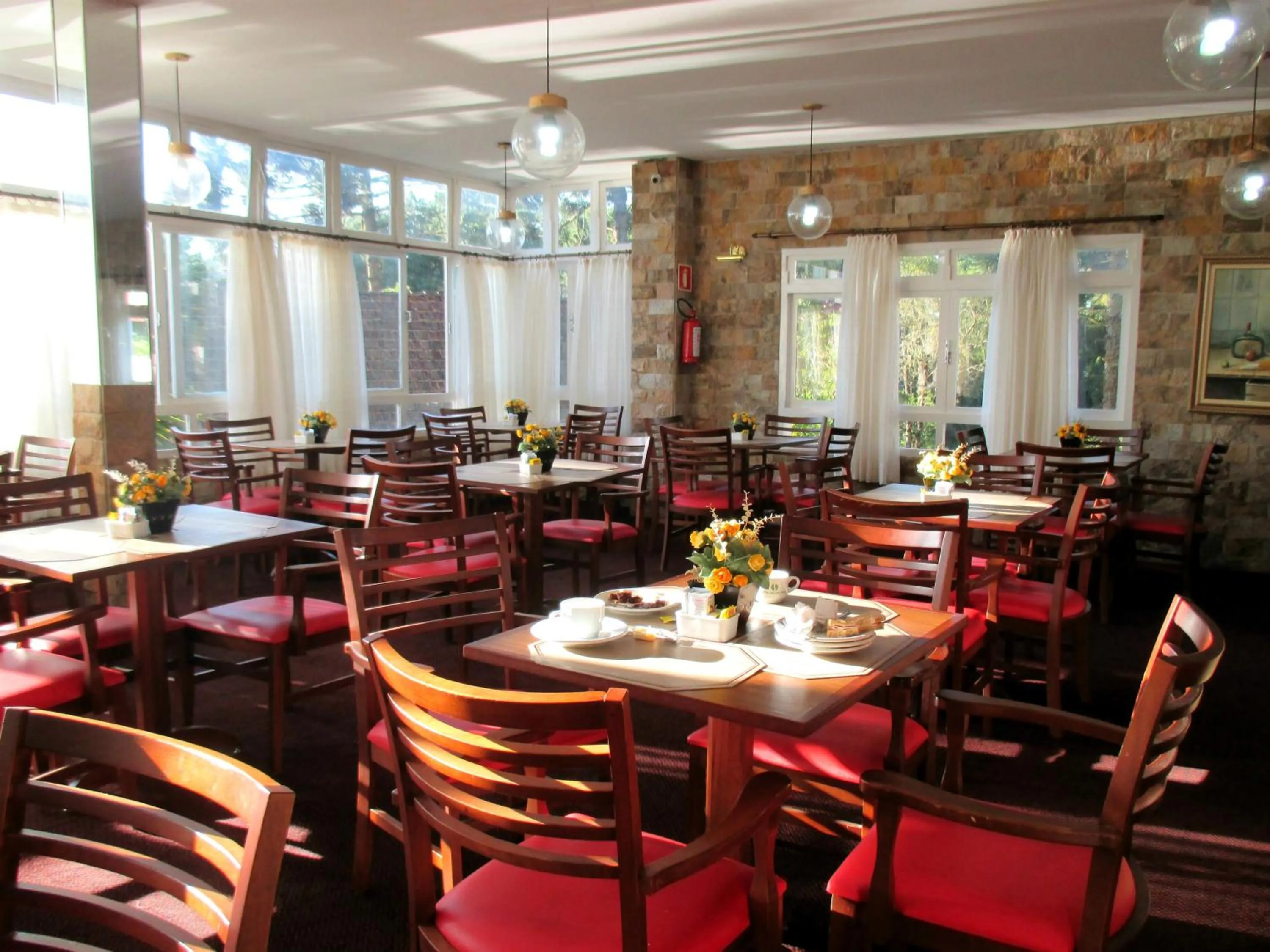 Restaurant/places to eat in Hotel Fazenda Golden Park Campos do Jordão