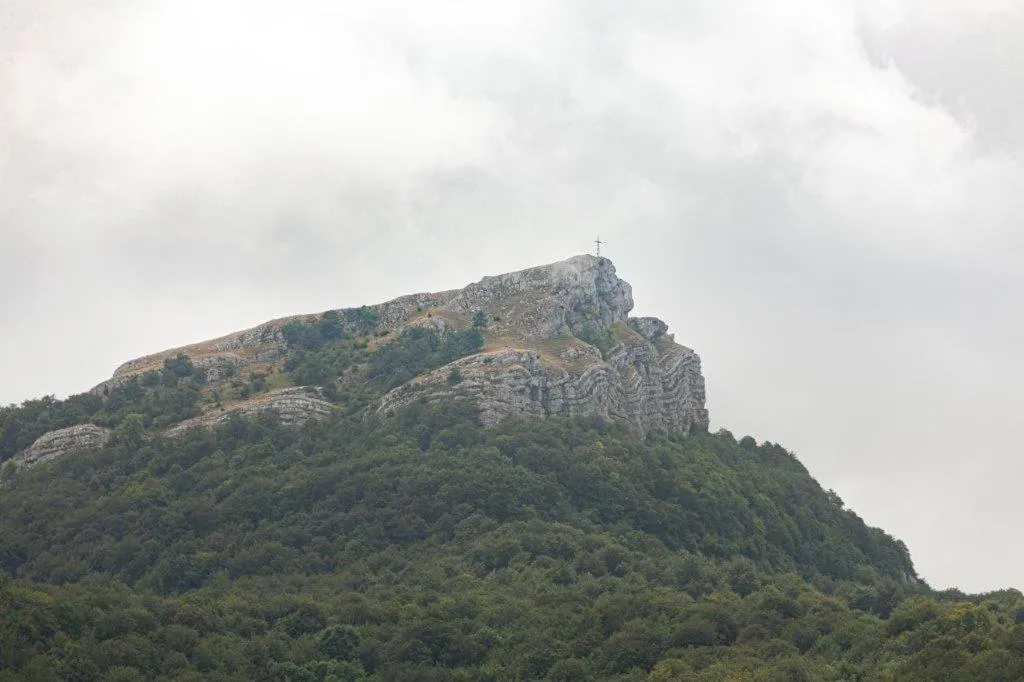 Hiking in Andamur San Román