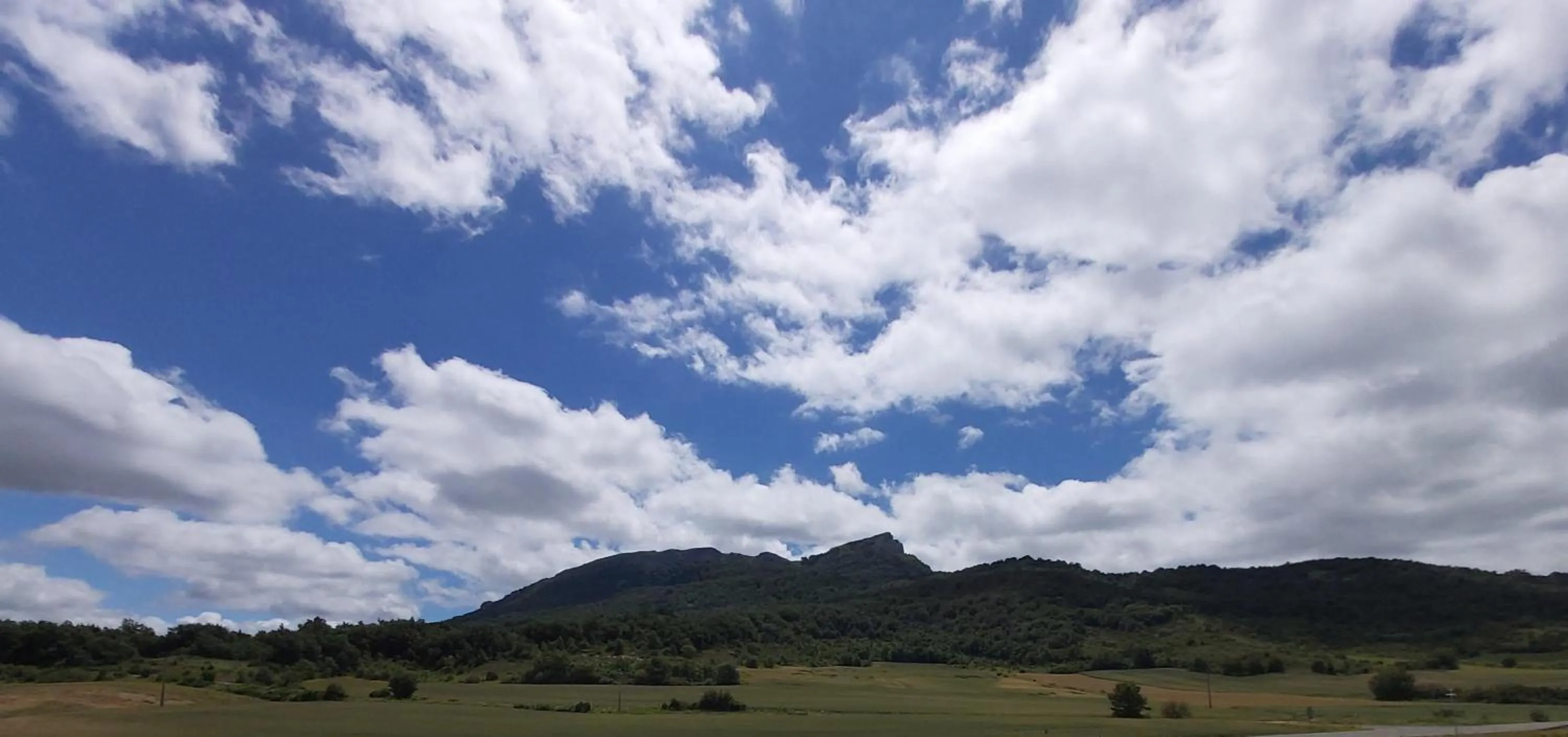 Mountain view in Andamur San Román