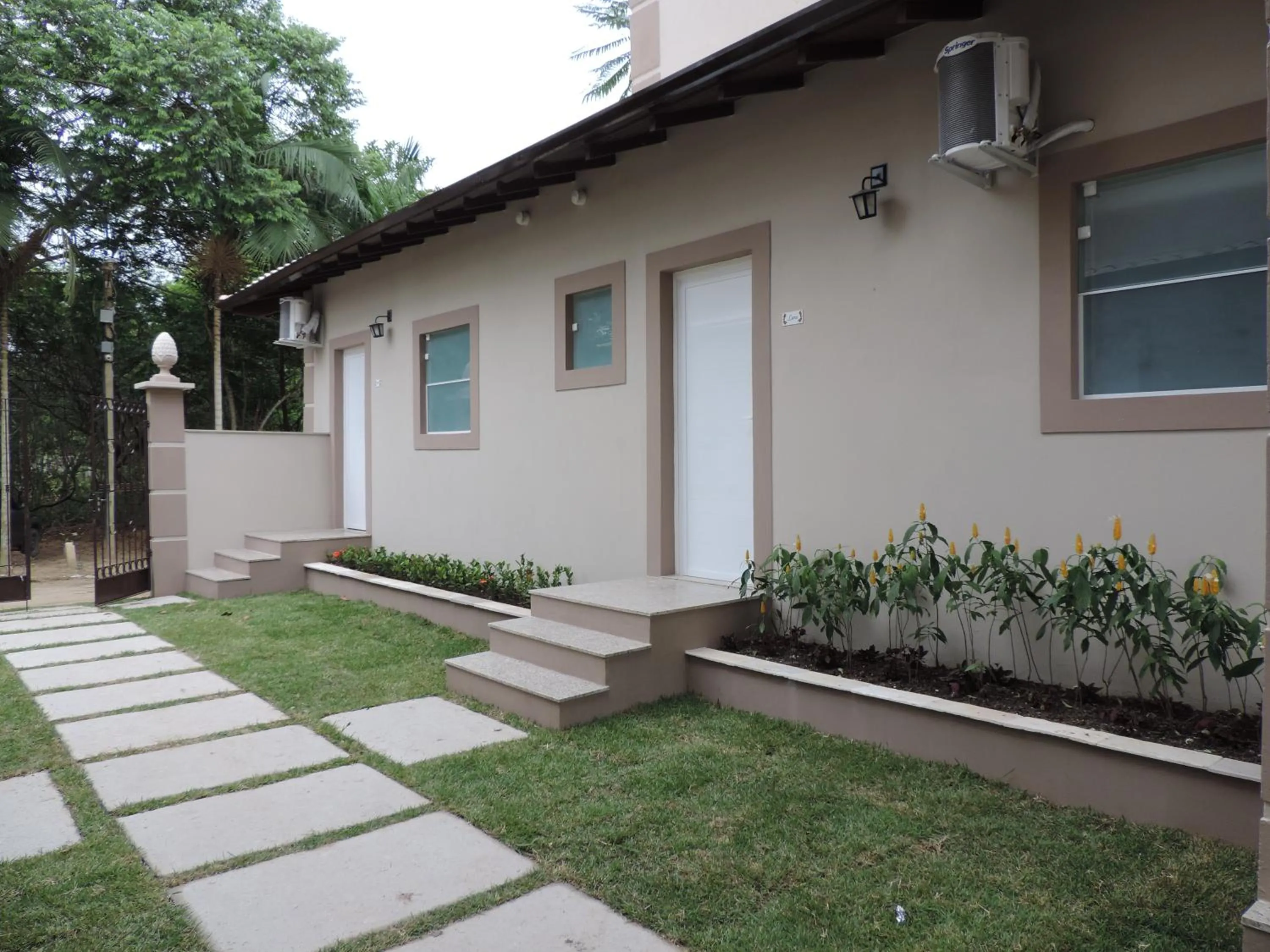 Property building in Pousada Recanto Jota Ge