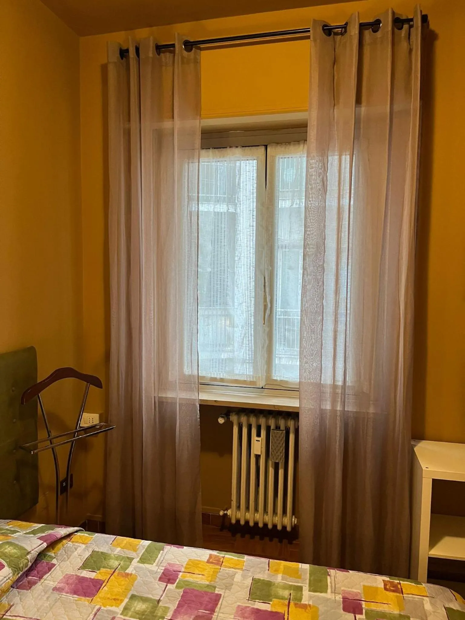 Photo of the whole room, Bed in Corso Porta Nuova 39