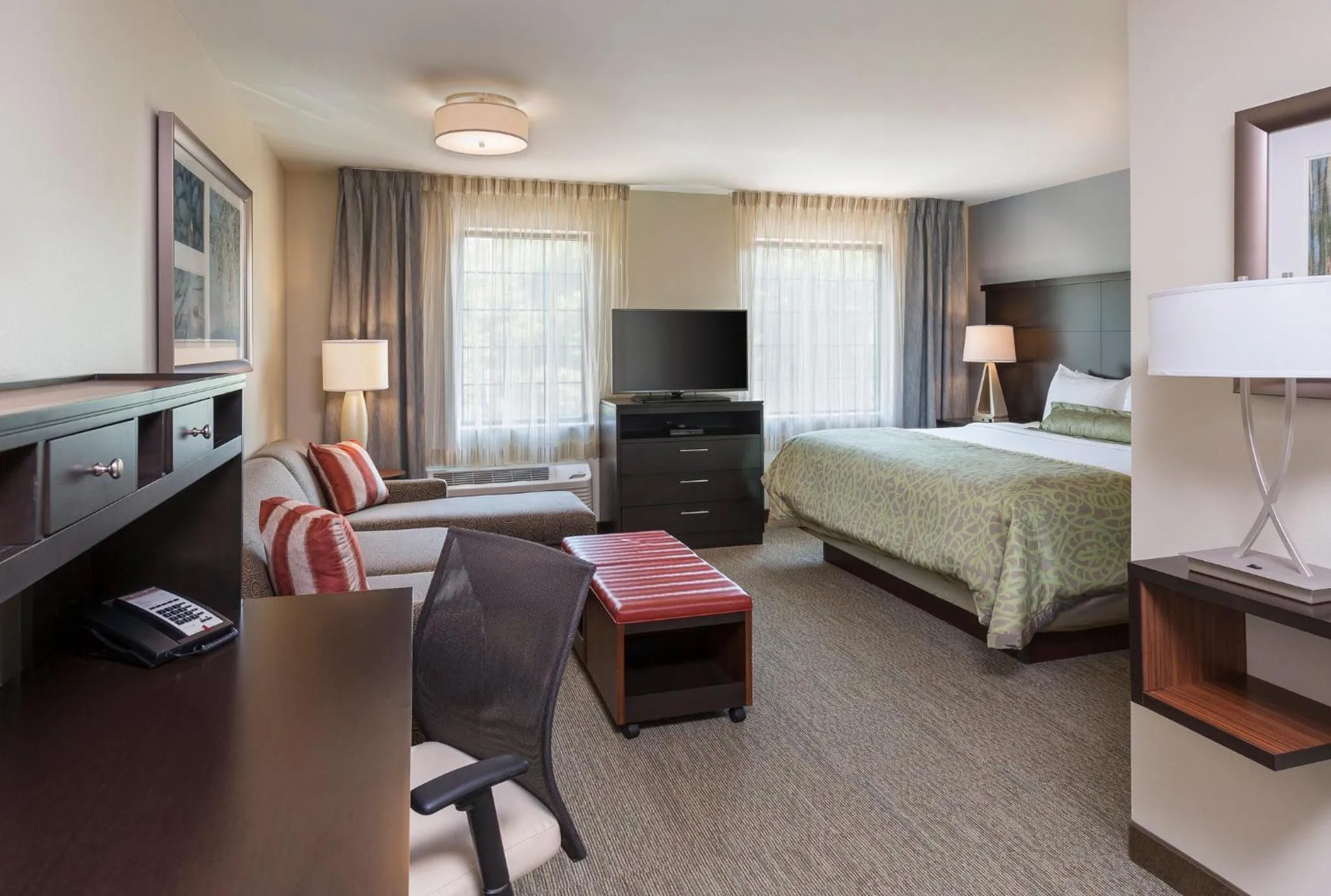 Photo of the whole room, Bed in Staybridge Suites Canton by IHG